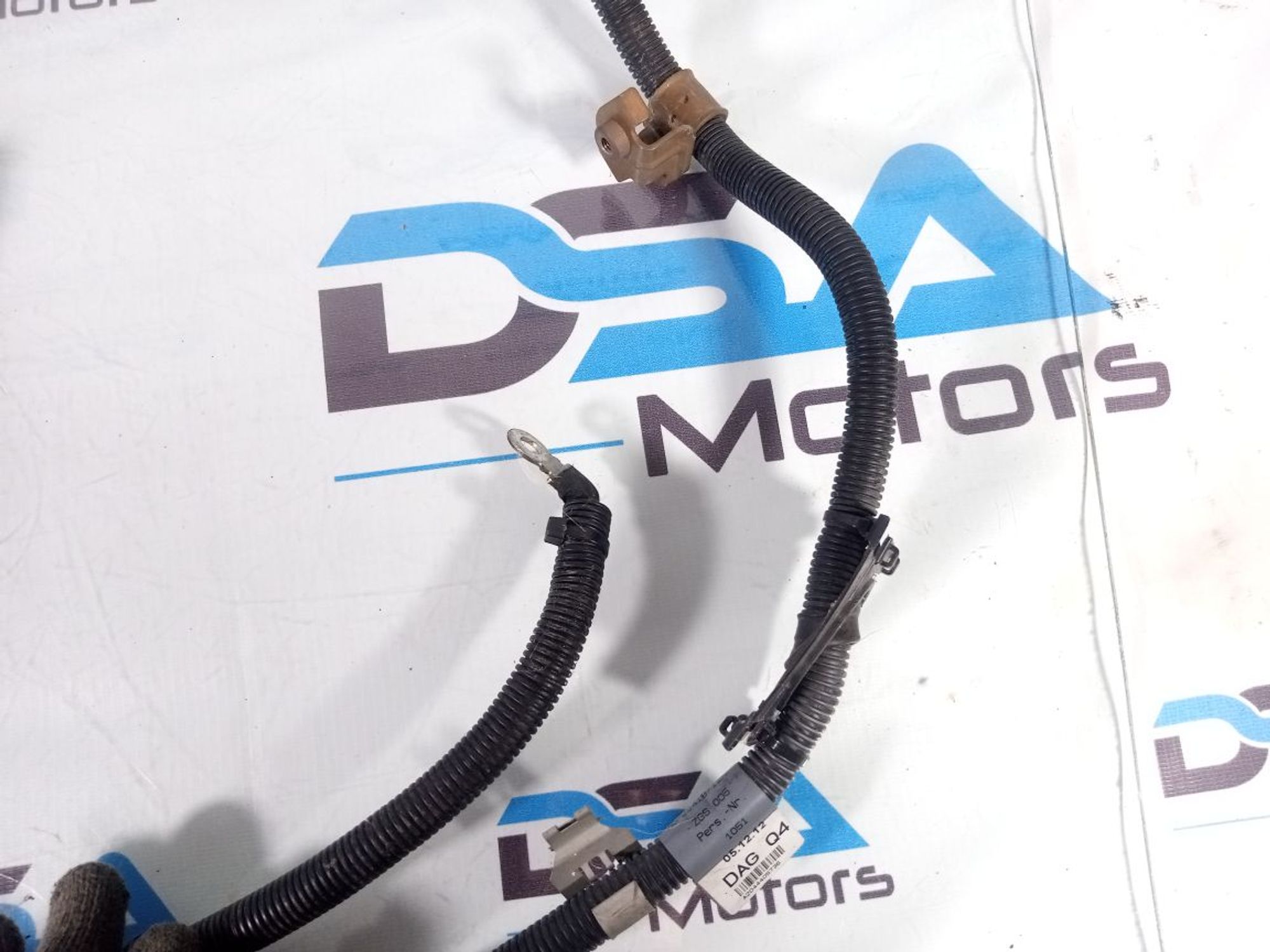 https://ycs.partsauto.market/partsauto-images/thmbs/userImages/b7628e092085f1f91467af1afb6e7630/part/4bc8c4ae-862d-48a9-b60f-34a4fbe5efcb_1727245506183.jpg