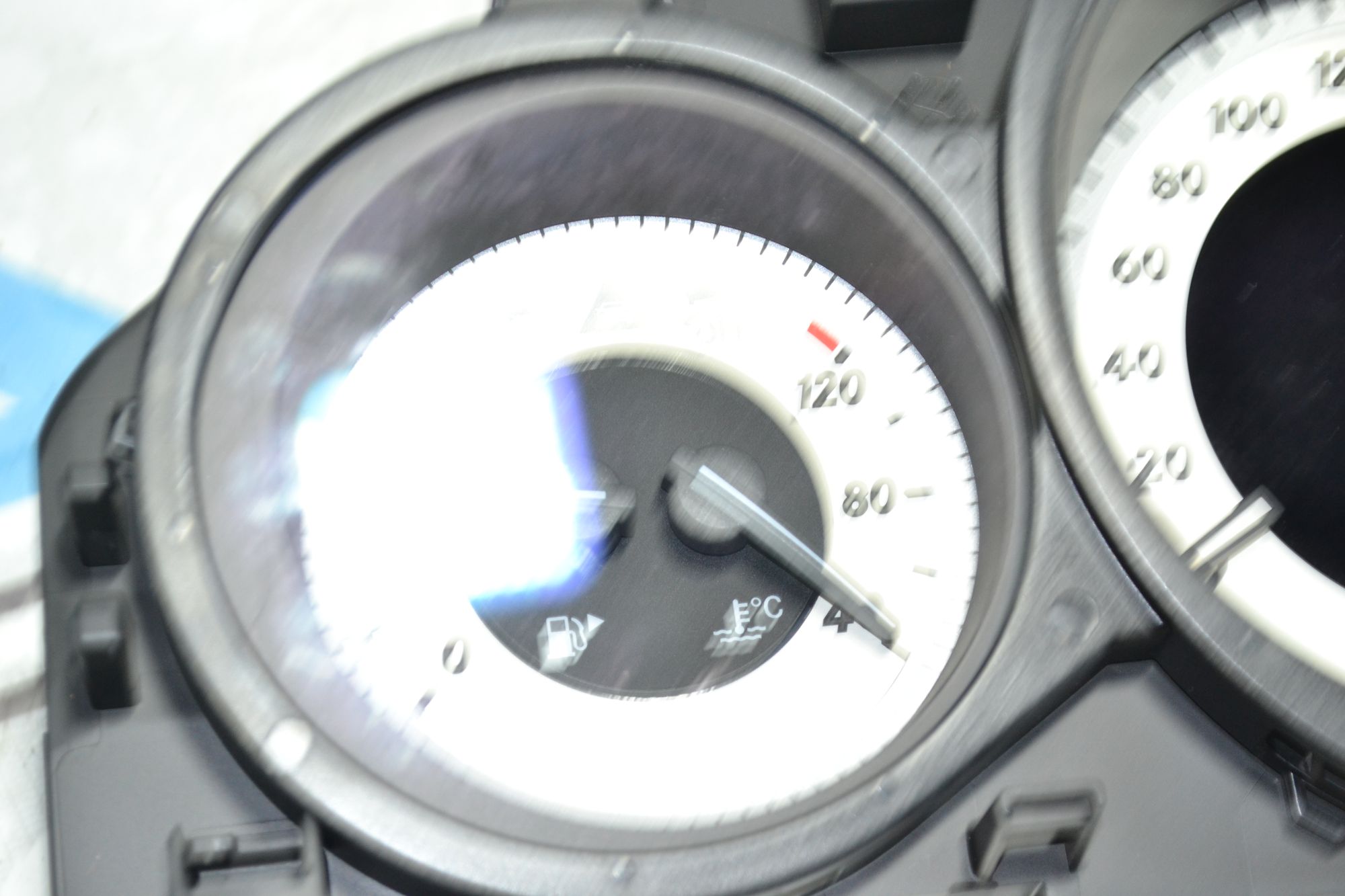 https://ycs.partsauto.market/partsauto-images/thmbs/userImages/b7628e092085f1f91467af1afb6e7630/part/4c0ef150-a069-4886-9349-95bce4050b5f_1780983856021.jpg