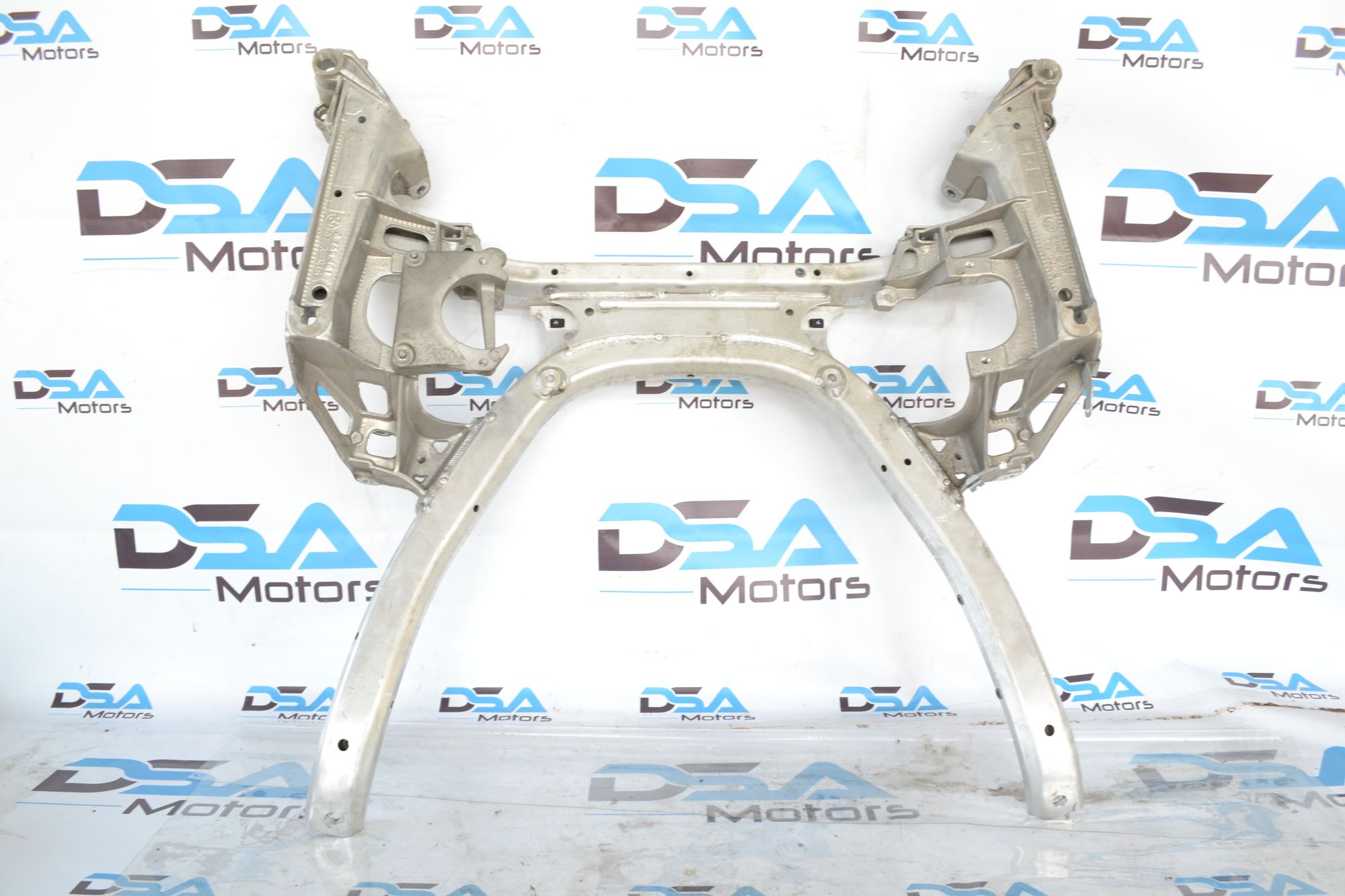 https://ycs.partsauto.market/partsauto-images/thmbs/userImages/b7628e092085f1f91467af1afb6e7630/part/4ca18b7c-aa04-4191-8062-4337af96dee5_1781676310946.jpg