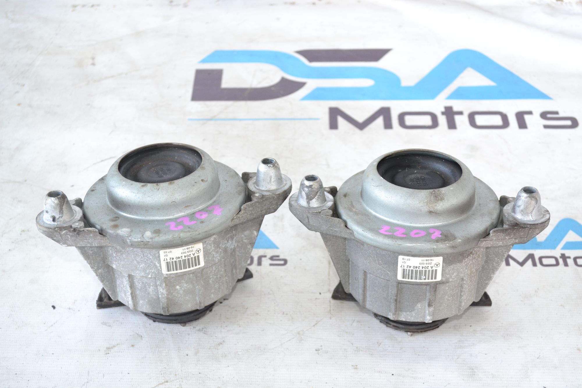 https://ycs.partsauto.market/partsauto-images/thmbs/userImages/b7628e092085f1f91467af1afb6e7630/part/4d1caccf-8531-408e-92ad-aa032a46845b_1785313975330.jpg