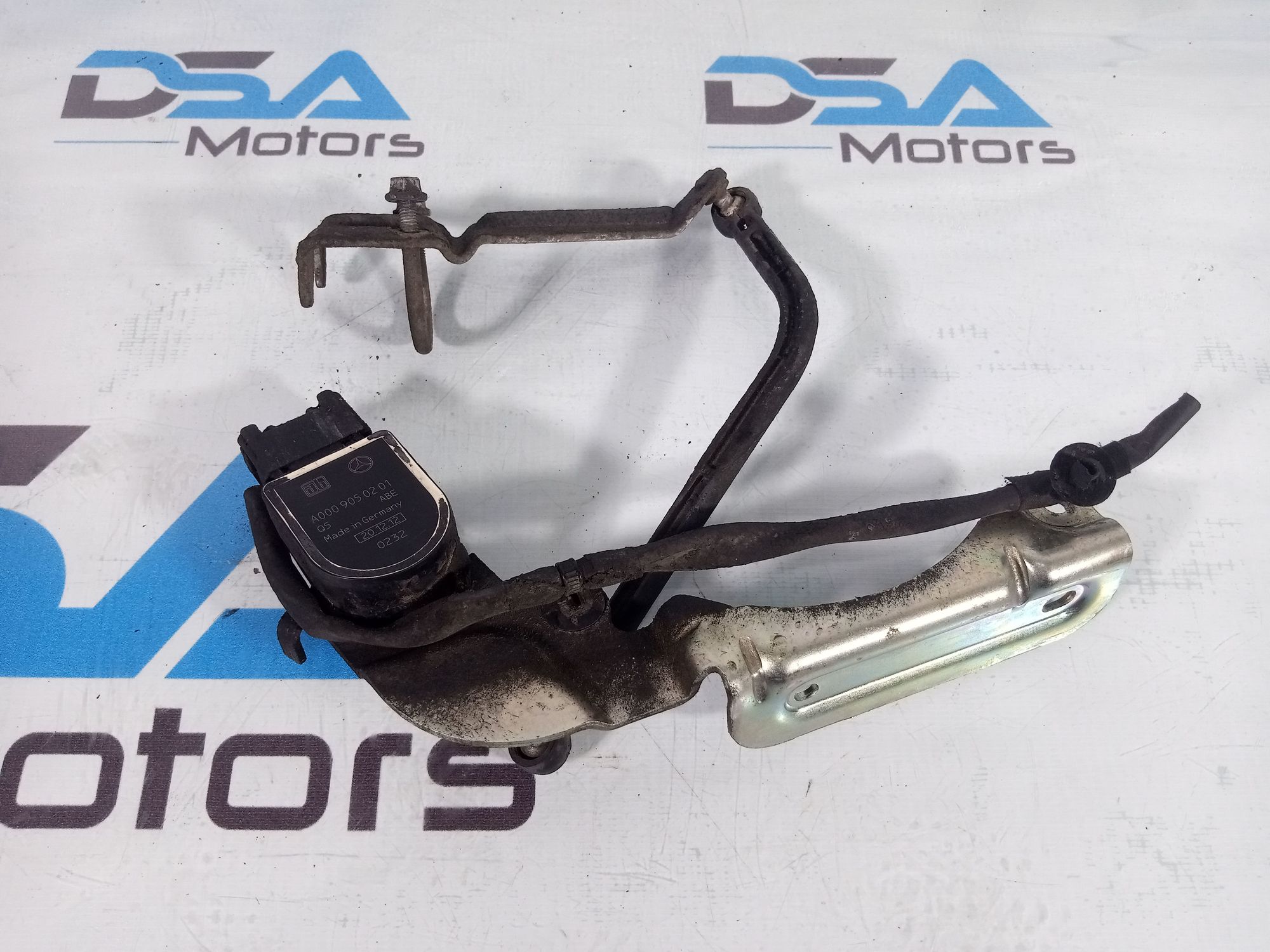 https://ycs.partsauto.market/partsauto-images/thmbs/userImages/b7628e092085f1f91467af1afb6e7630/part/4d1f8e2c-12a8-442d-a3a5-0811570c0897_1719993693651.jpg