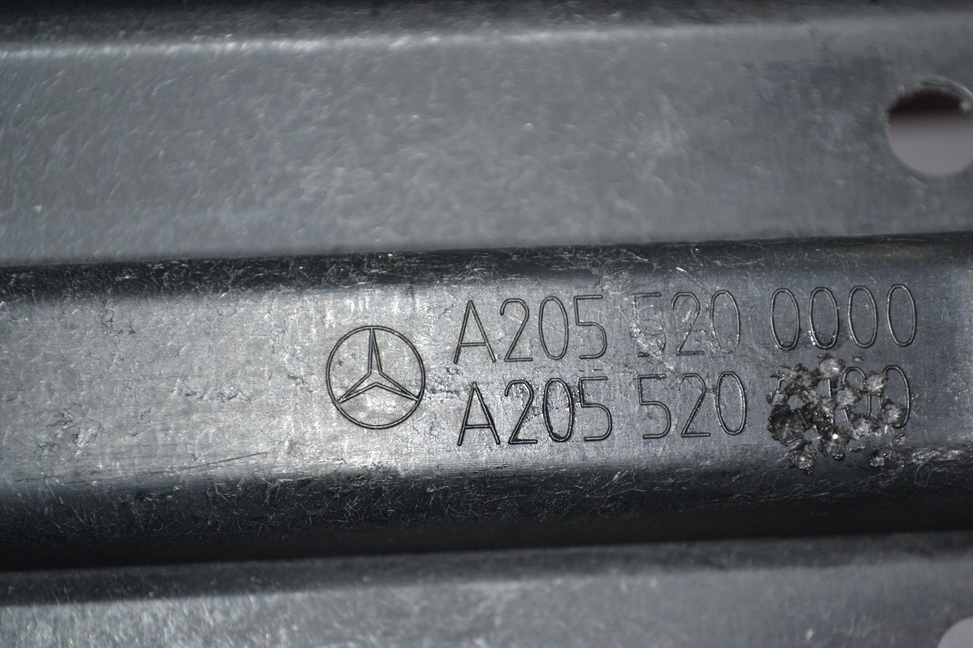 https://ycs.partsauto.market/partsauto-images/thmbs/userImages/b7628e092085f1f91467af1afb6e7630/part/4d84e257-0a19-4a11-9fd0-7df08d44f8b2_1784888710075.jpg
