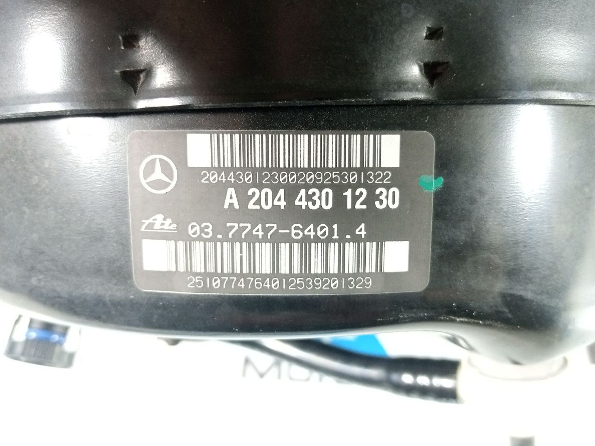 https://ycs.partsauto.market/partsauto-images/thmbs/userImages/b7628e092085f1f91467af1afb6e7630/part/4e10729d-8765-4cd2-9733-d6822df97876_1721980741051.jpg