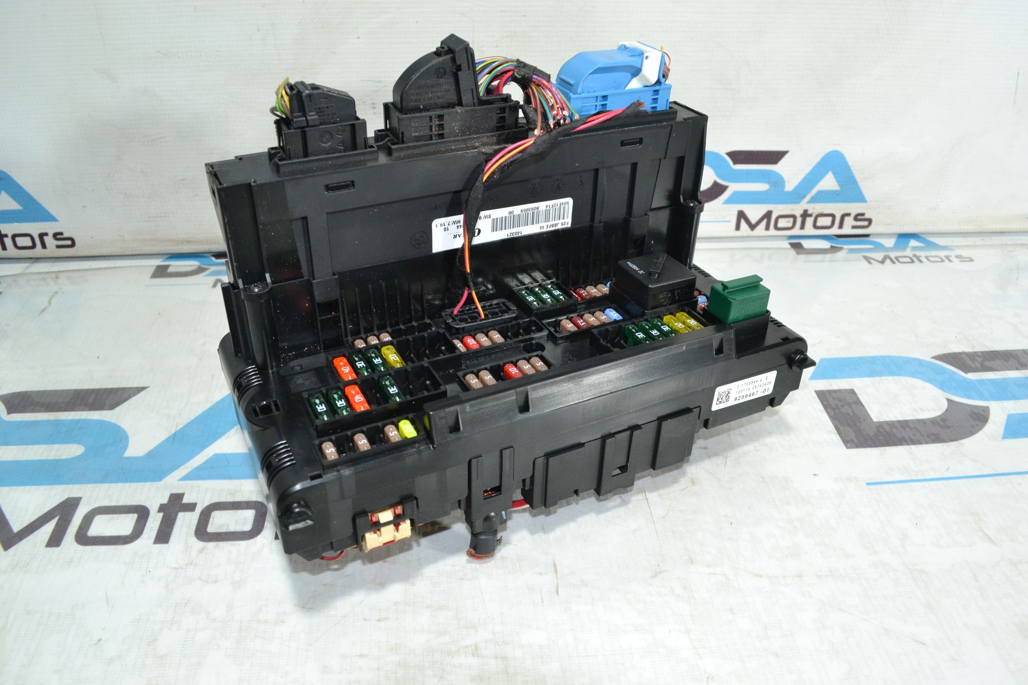https://ycs.partsauto.market/partsauto-images/thmbs/userImages/b7628e092085f1f91467af1afb6e7630/part/4e50ffb8-27ed-483c-8a56-2bcc0feead81_1779197382393.jpg
