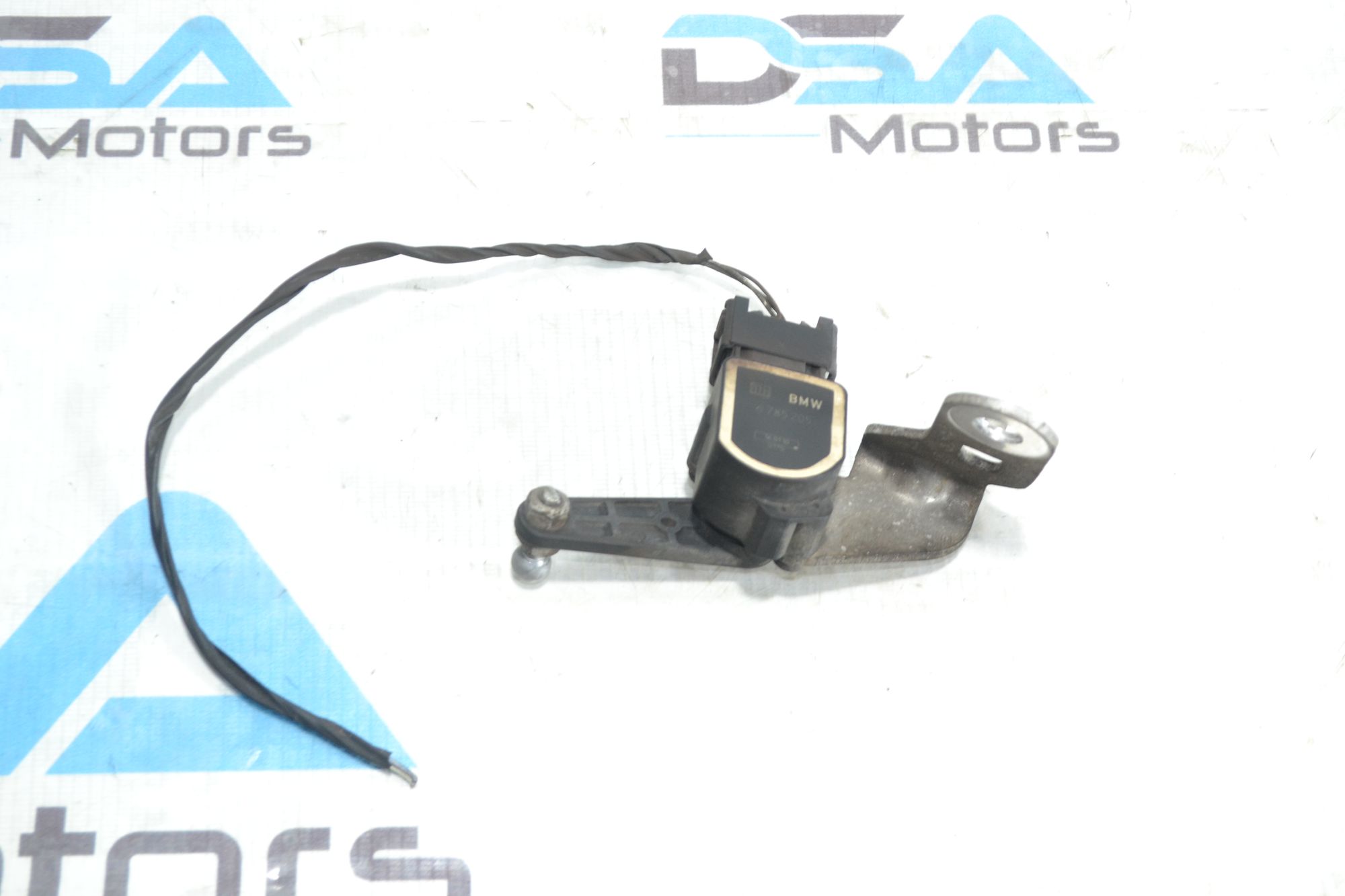 https://ycs.partsauto.market/partsauto-images/thmbs/userImages/b7628e092085f1f91467af1afb6e7630/part/4eecae29-682d-4d61-b971-2f0ce96f48d8_1781175427506.jpg