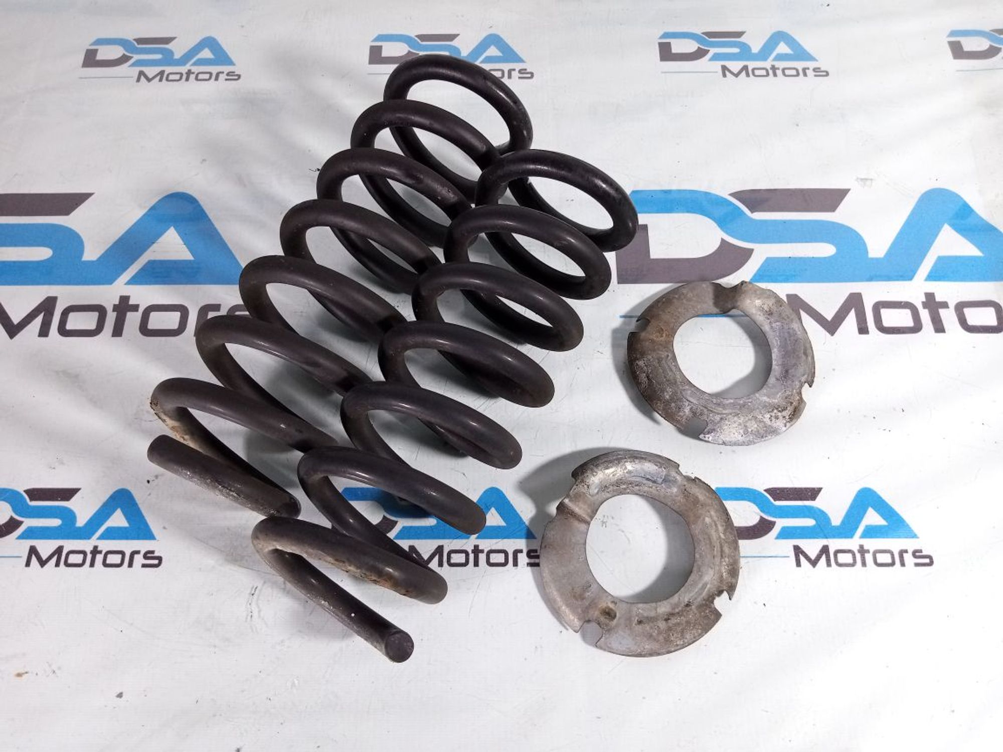 https://ycs.partsauto.market/partsauto-images/thmbs/userImages/b7628e092085f1f91467af1afb6e7630/part/4f5bad62-7072-4406-8a13-fc782c1abbdf_1721211589362.jpg