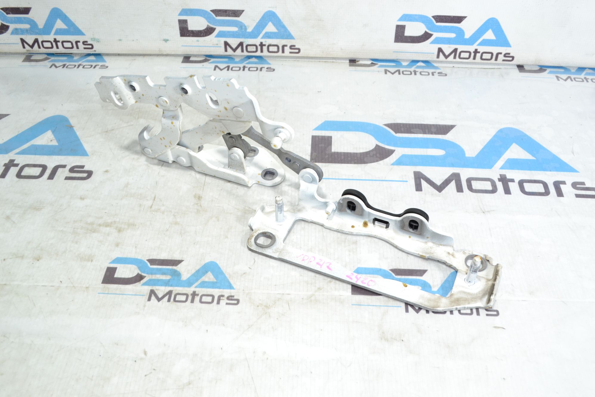https://ycs.partsauto.market/partsauto-images/thmbs/userImages/b7628e092085f1f91467af1afb6e7630/part/4fcee8af-7ba5-4381-bc02-e96a15a60eea_1781269116342.jpg