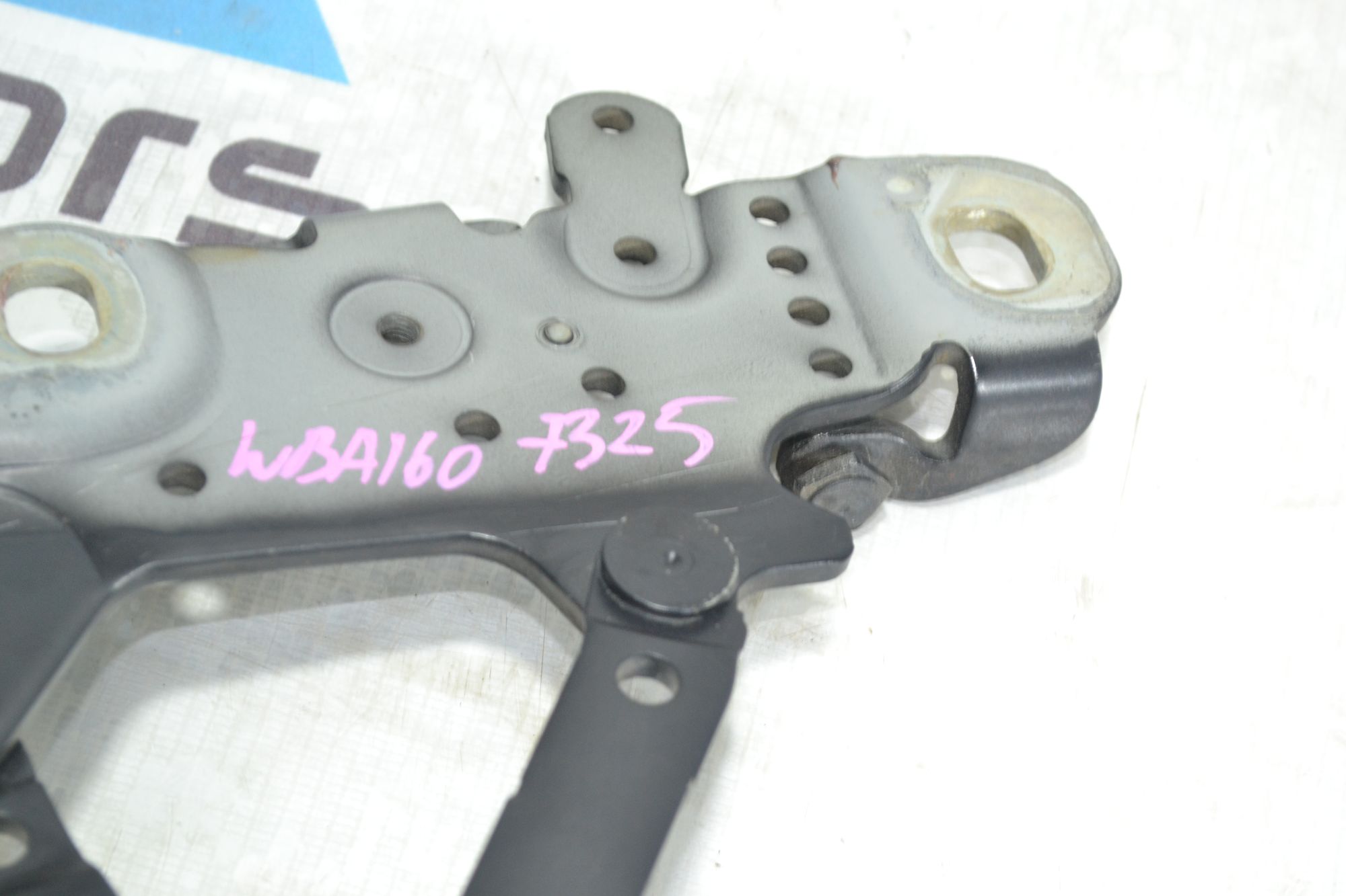 https://ycs.partsauto.market/partsauto-images/thmbs/userImages/b7628e092085f1f91467af1afb6e7630/part/4fd14a31-5801-4a18-9d51-e28a984b90a4_1781169486105.jpg