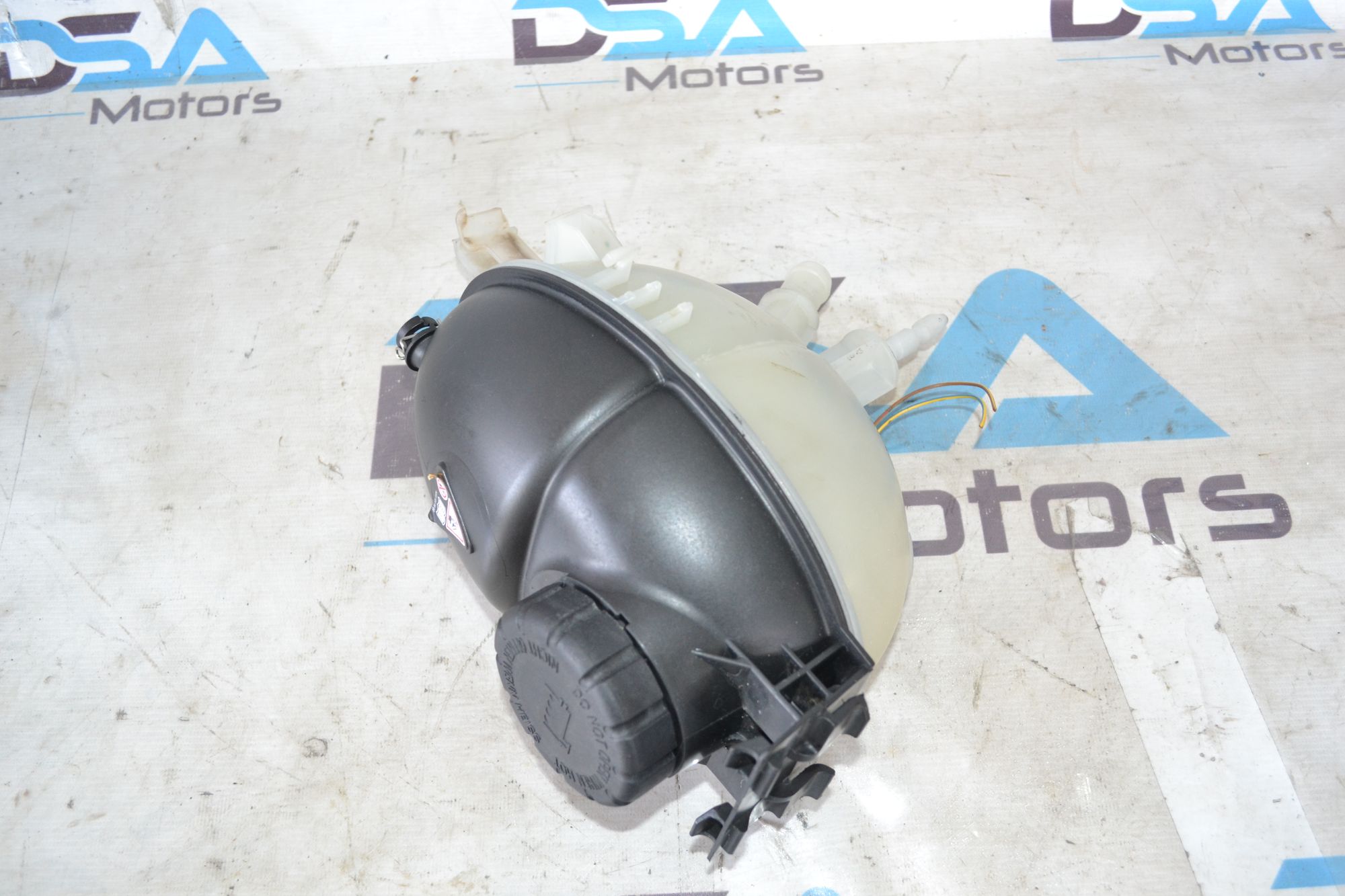 https://ycs.partsauto.market/partsauto-images/thmbs/userImages/b7628e092085f1f91467af1afb6e7630/part/5017b567-5ddd-434e-892f-4938212decb9_1785418502455.jpg