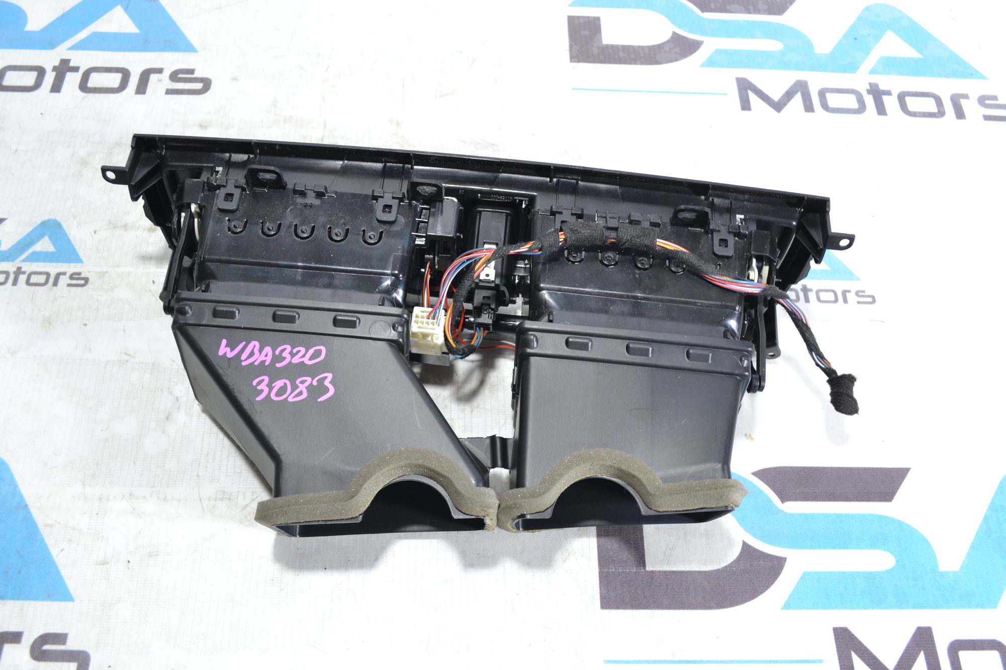 https://ycs.partsauto.market/partsauto-images/thmbs/userImages/b7628e092085f1f91467af1afb6e7630/part/505f1b85-938c-4345-ac6f-117c6d9e67d9_1780578242818.jpg