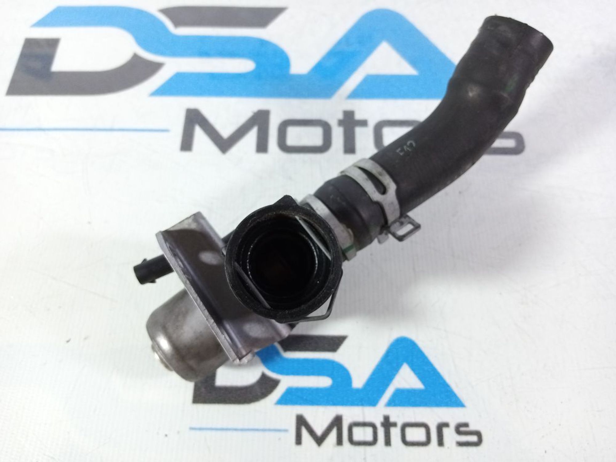 https://ycs.partsauto.market/partsauto-images/thmbs/userImages/b7628e092085f1f91467af1afb6e7630/part/5067c2e2-9fbb-4164-b621-7129ee0159f1_1740223261363.jpg