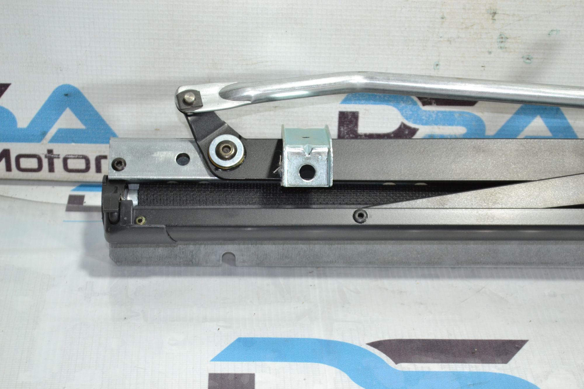https://ycs.partsauto.market/partsauto-images/thmbs/userImages/b7628e092085f1f91467af1afb6e7630/part/507c42c3-e09f-4f88-8dbf-622bcf08a77a_1780667117419.jpg