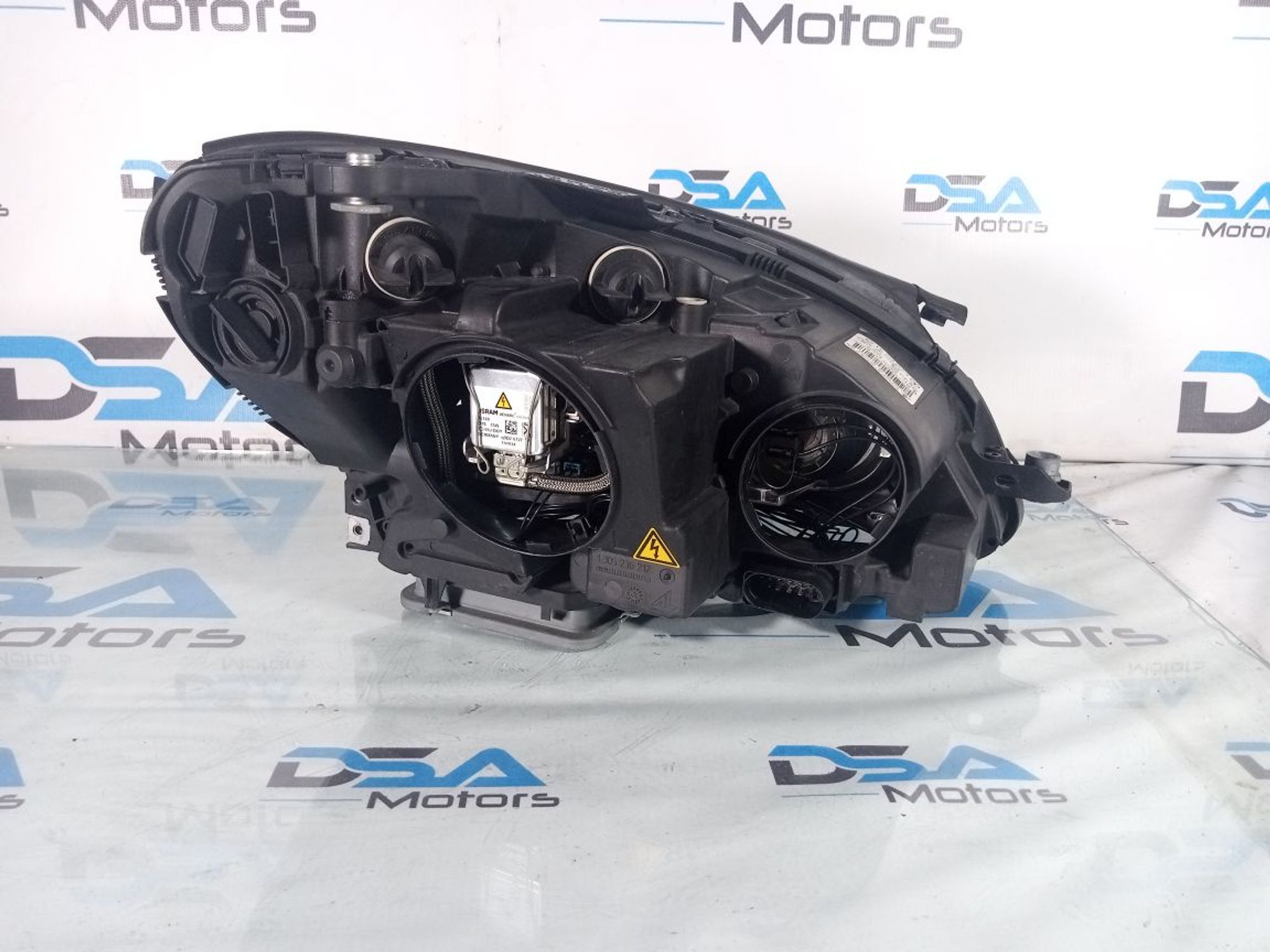 https://ycs.partsauto.market/partsauto-images/thmbs/userImages/b7628e092085f1f91467af1afb6e7630/part/508181cc-011d-4e94-b7a3-06218de7f775_1721291305899.jpg