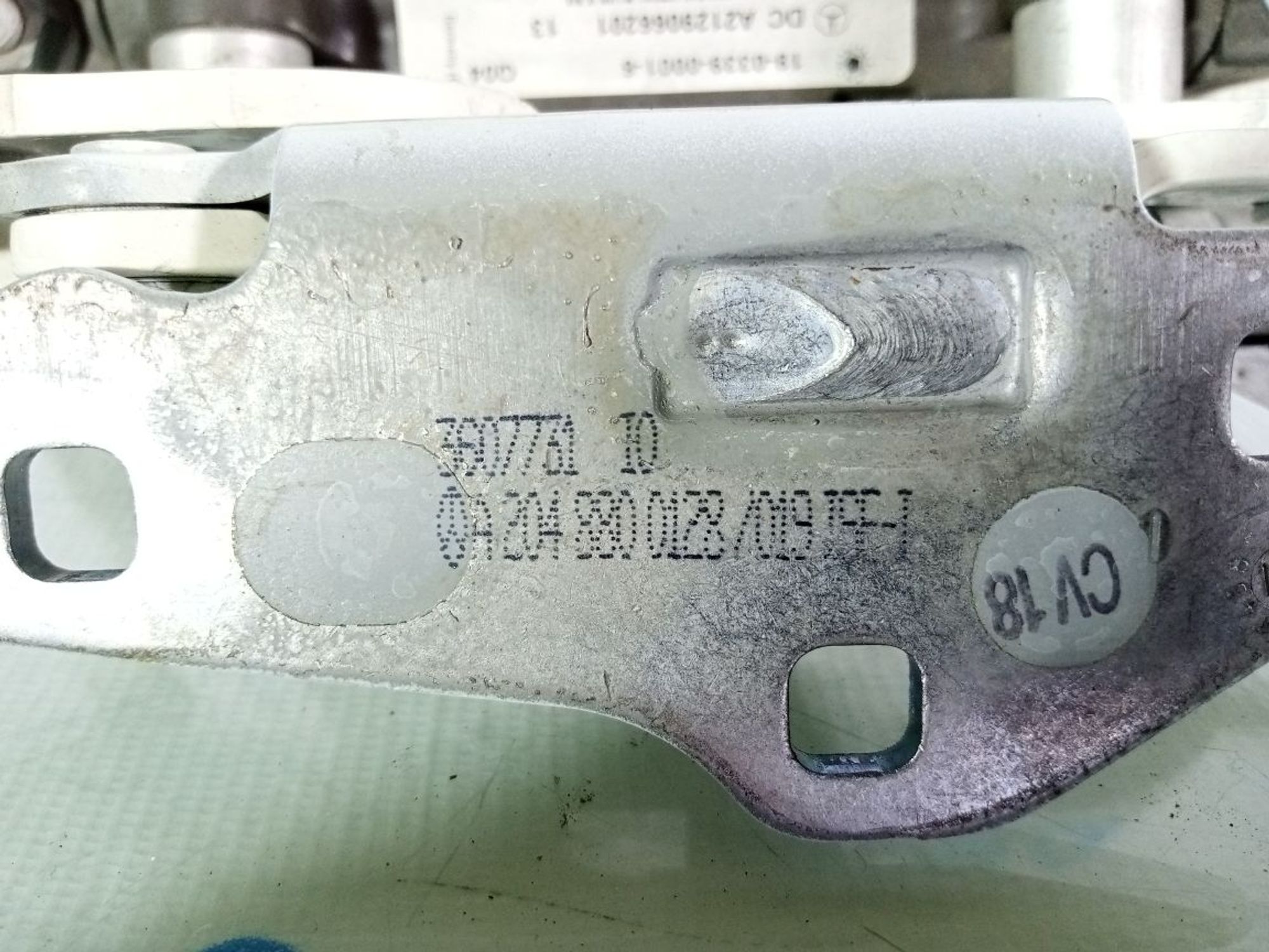 https://ycs.partsauto.market/partsauto-images/thmbs/userImages/b7628e092085f1f91467af1afb6e7630/part/5081bea8-10b0-4ffa-b906-4947d15e3823_1740487836042.jpg