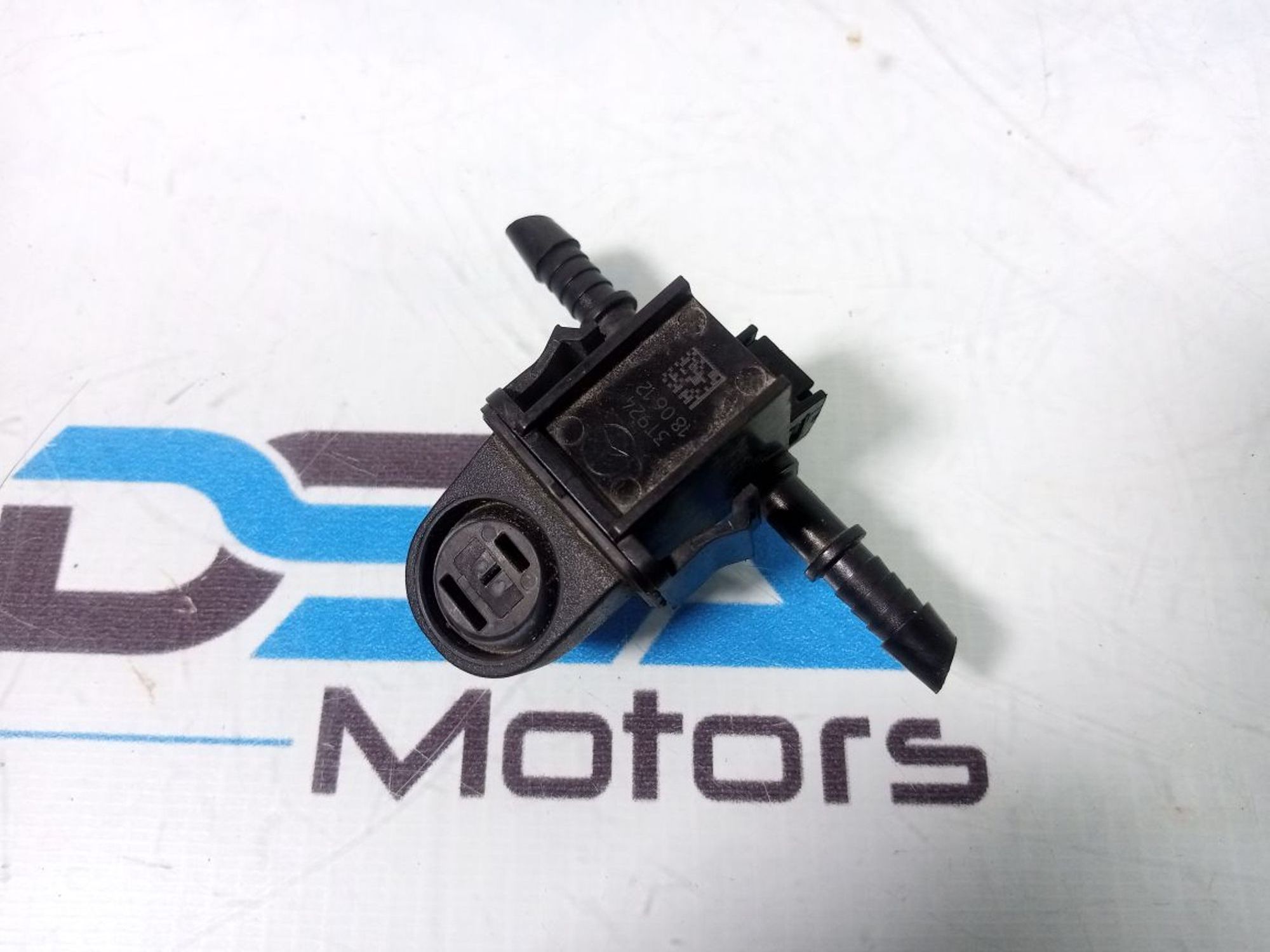 https://ycs.partsauto.market/partsauto-images/thmbs/userImages/b7628e092085f1f91467af1afb6e7630/part/509afd20-0a73-44ef-b203-8ed41c985b94_1727449652529.jpg