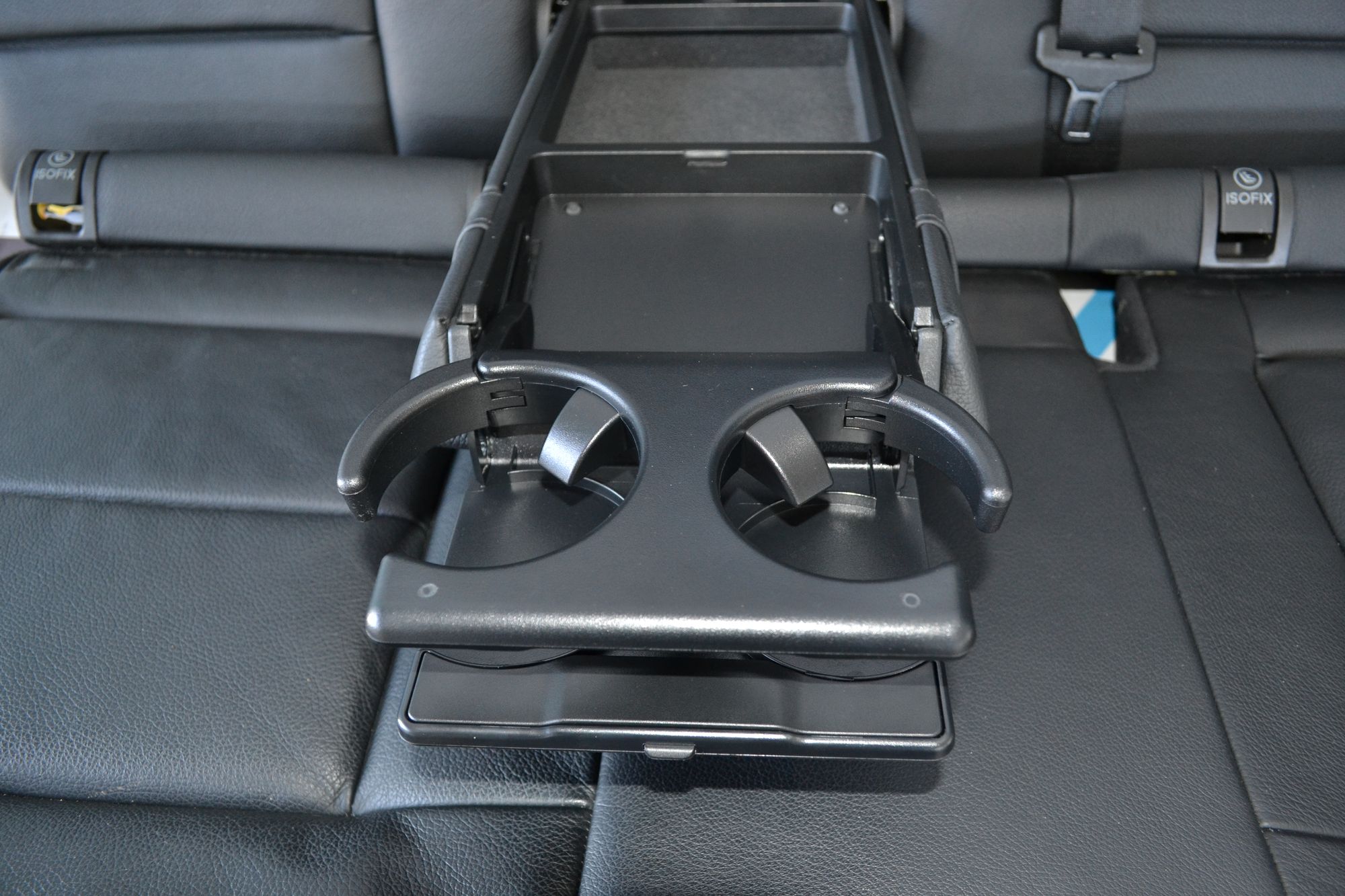 https://ycs.partsauto.market/partsauto-images/thmbs/userImages/b7628e092085f1f91467af1afb6e7630/part/50a41f54-9518-419f-9cc9-89d65302d9a6_1783945580623.jpg