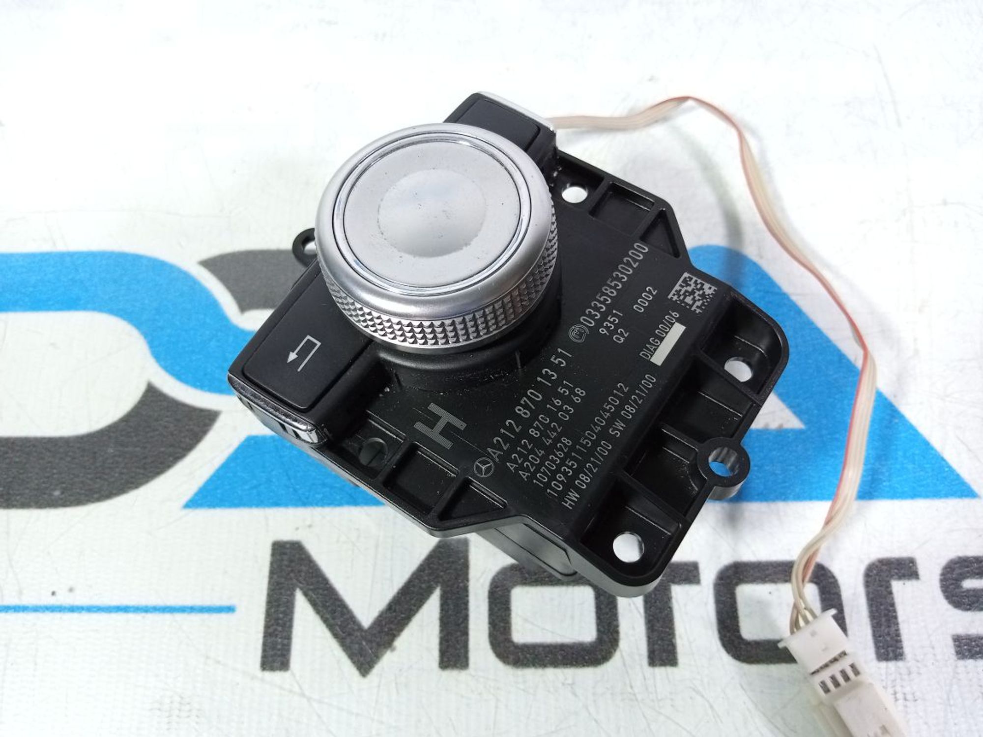 https://ycs.partsauto.market/partsauto-images/thmbs/userImages/b7628e092085f1f91467af1afb6e7630/part/50aa7105-c6b6-42c4-abce-a7783ee1b1a1_1742899358927.jpg