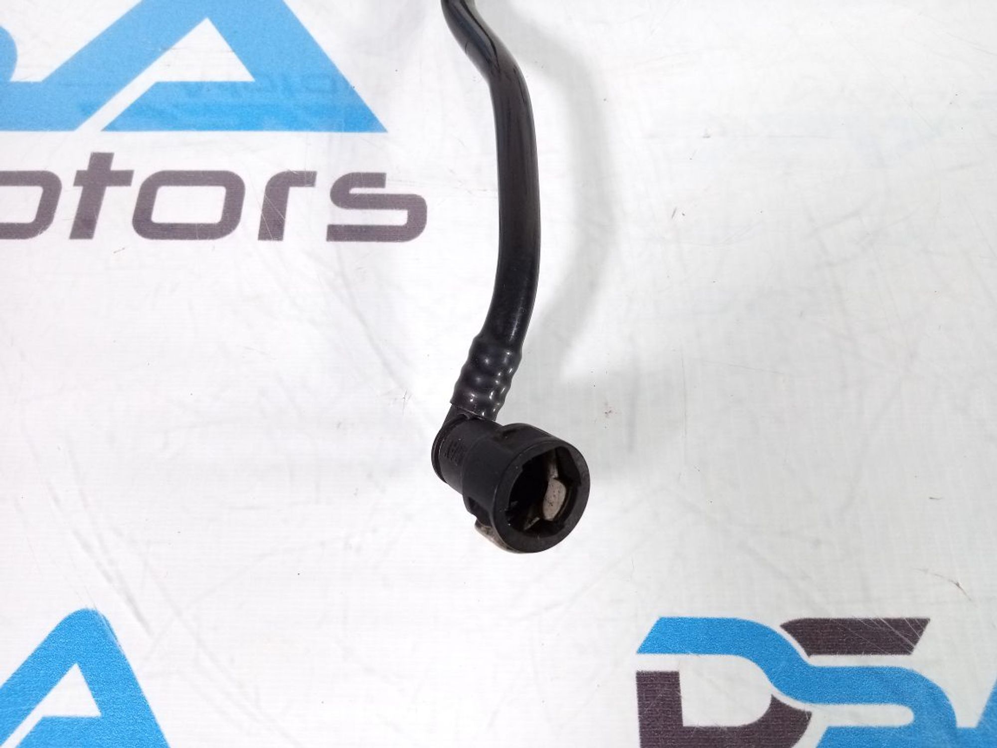 https://ycs.partsauto.market/partsauto-images/thmbs/userImages/b7628e092085f1f91467af1afb6e7630/part/50ce3700-01c5-4e0f-b86b-c802b4e1af1c_1726066905607.jpg