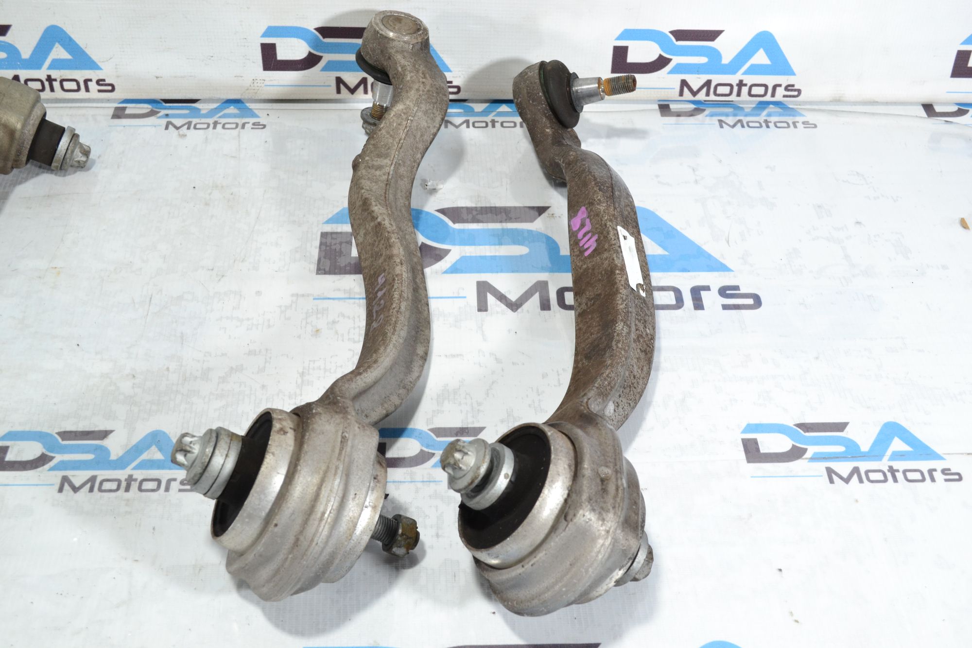https://ycs.partsauto.market/partsauto-images/thmbs/userImages/b7628e092085f1f91467af1afb6e7630/part/51bcff4e-675f-4381-bcc8-66d4e02774c0_1779087800232.jpg