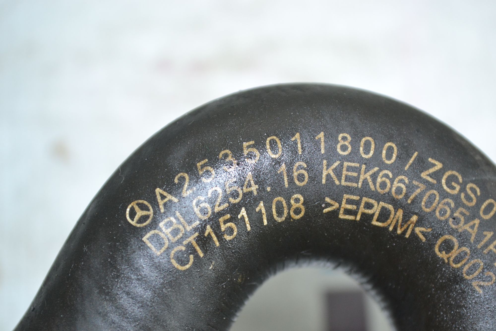 https://ycs.partsauto.market/partsauto-images/thmbs/userImages/b7628e092085f1f91467af1afb6e7630/part/52007afc-66a9-4a7f-842b-c0ddea009020_1783318657777.jpg
