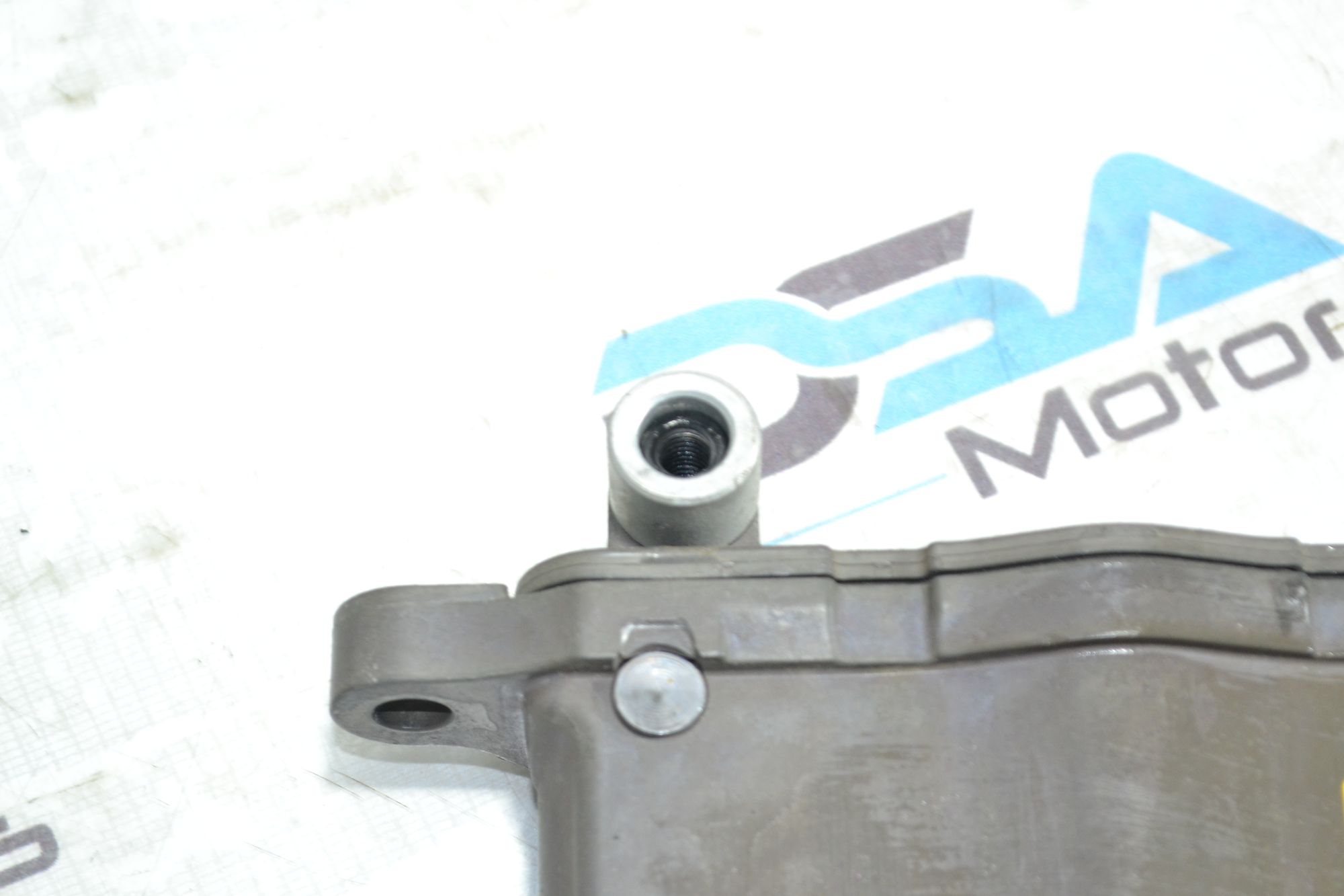 https://ycs.partsauto.market/partsauto-images/thmbs/userImages/b7628e092085f1f91467af1afb6e7630/part/5207ed1b-ce58-4ff7-8351-ac96f1471cfa_1780494343808.jpg
