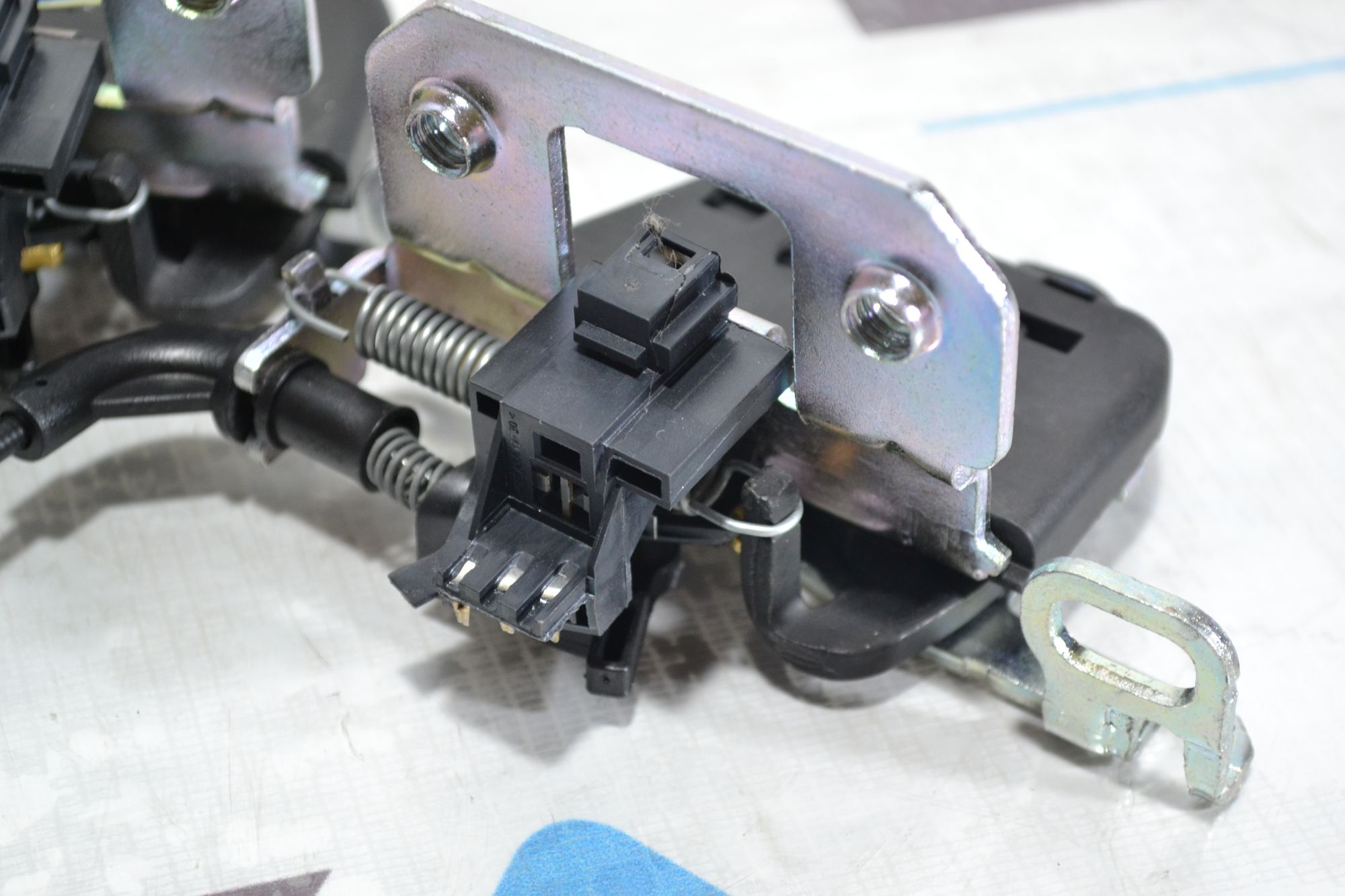 https://ycs.partsauto.market/partsauto-images/thmbs/userImages/b7628e092085f1f91467af1afb6e7630/part/52169475-c2d4-4b64-9fbe-19e2acec350e_1779454190282.jpg