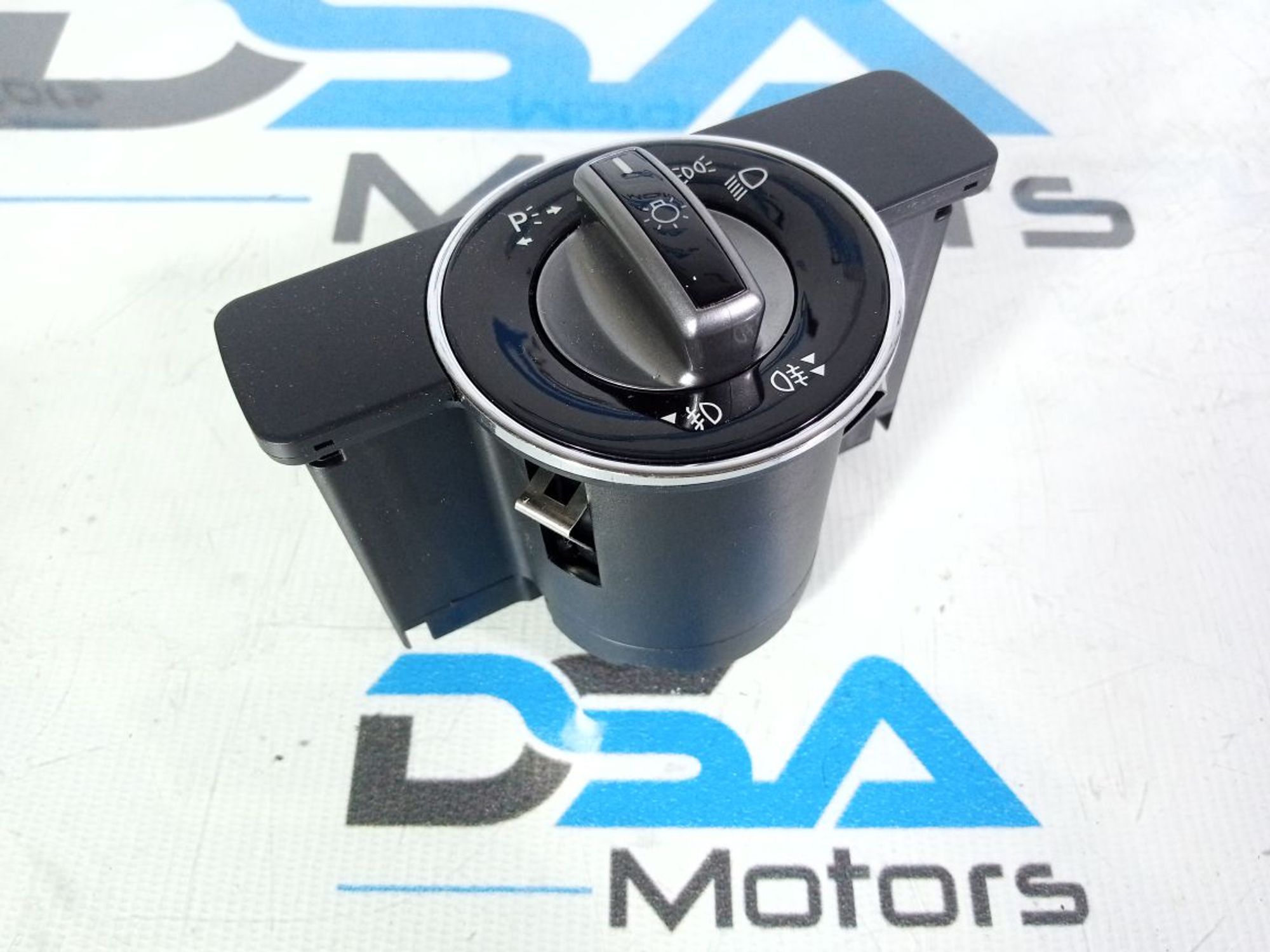 https://ycs.partsauto.market/partsauto-images/thmbs/userImages/b7628e092085f1f91467af1afb6e7630/part/524bd004-71eb-4d64-b632-1175dce6cbad_1741685800442.jpg