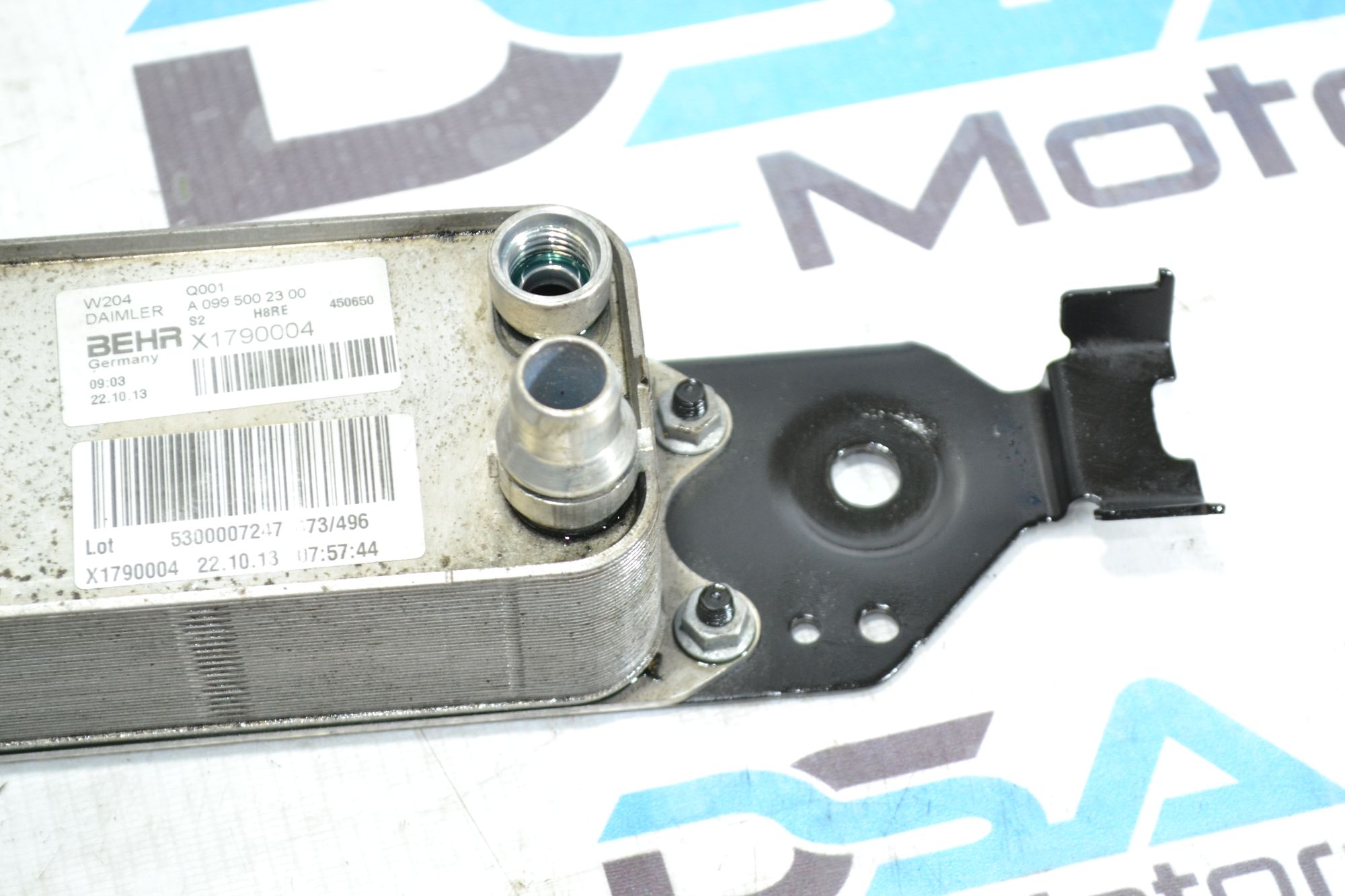 https://ycs.partsauto.market/partsauto-images/thmbs/userImages/b7628e092085f1f91467af1afb6e7630/part/52551883-d967-4b71-b646-f86846132bb4_1782987438417.jpg