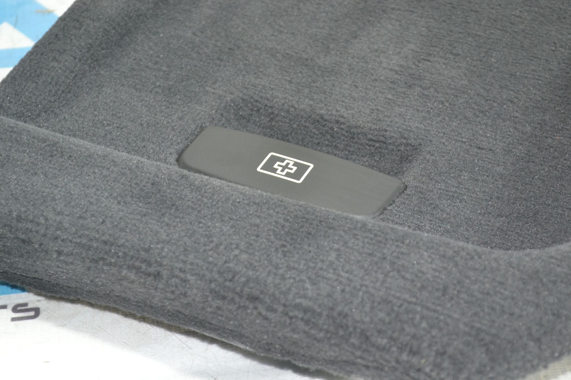 https://ycs.partsauto.market/partsauto-images/thmbs/userImages/b7628e092085f1f91467af1afb6e7630/part/533179a1-a828-4114-9090-cba01f191f06_1781247439834.jpg