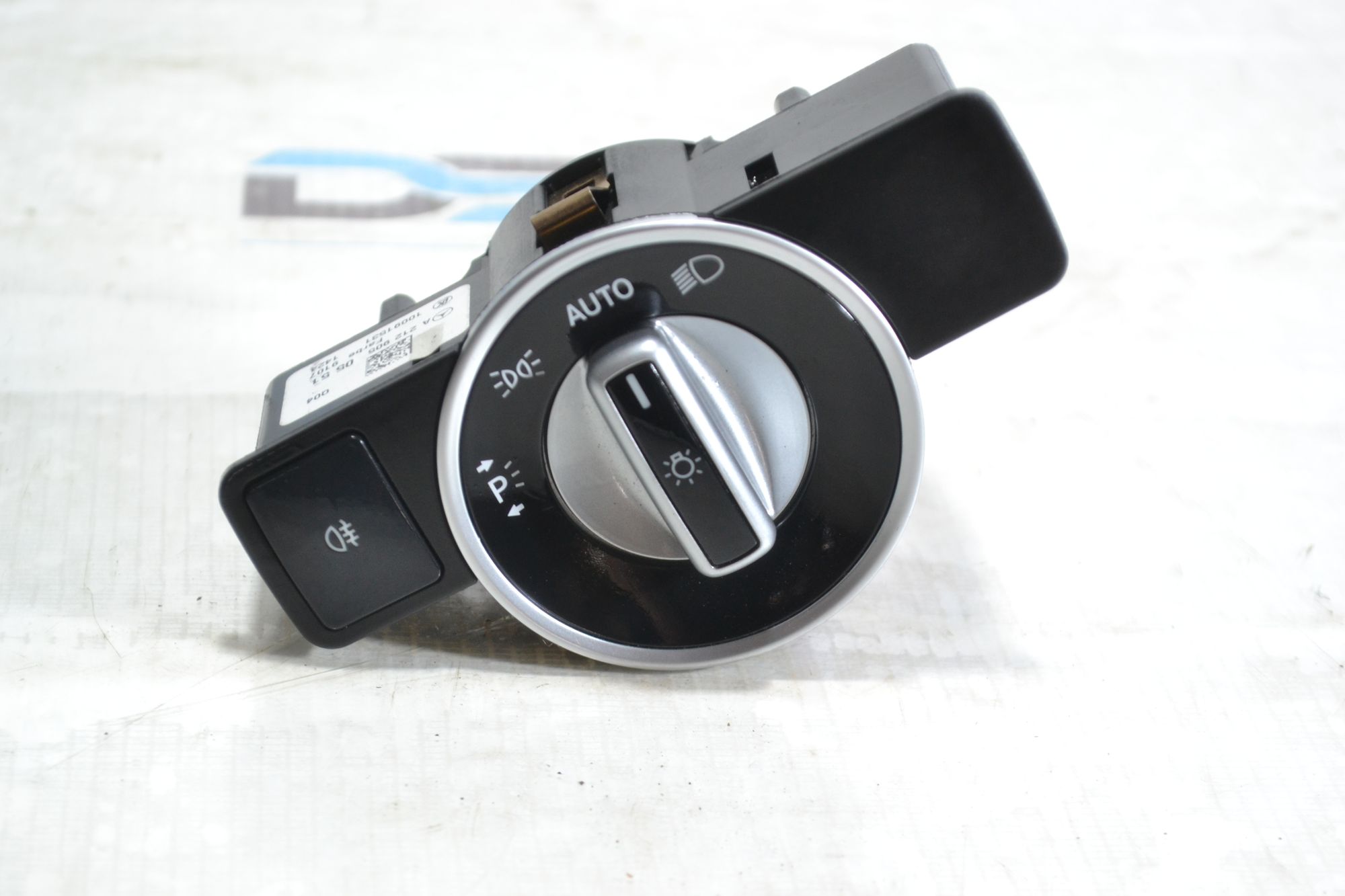 https://ycs.partsauto.market/partsauto-images/thmbs/userImages/b7628e092085f1f91467af1afb6e7630/part/5391f4b6-98cf-4585-9873-3001cc1e4488_1780991667820.jpg
