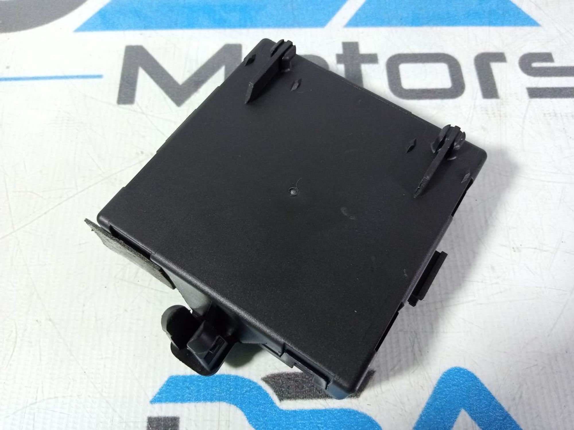 https://ycs.partsauto.market/partsauto-images/thmbs/userImages/b7628e092085f1f91467af1afb6e7630/part/5458d377-95c2-4a30-9ce7-662e165ca144_1742646616066.jpg