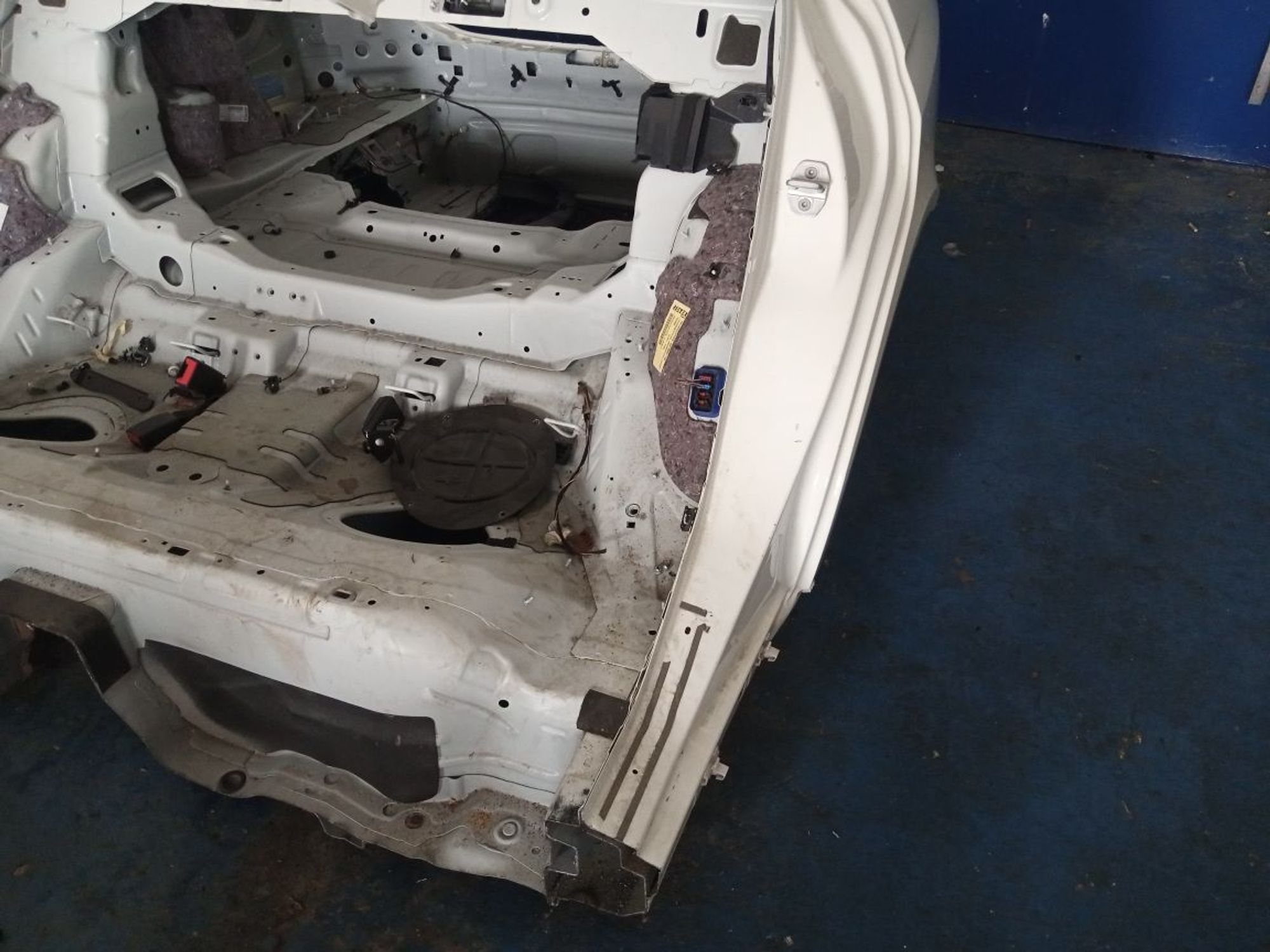 https://ycs.partsauto.market/partsauto-images/thmbs/userImages/b7628e092085f1f91467af1afb6e7630/part/5459ecc0-2839-4360-bbc8-5fc4e834faf0_1740727197049.jpg