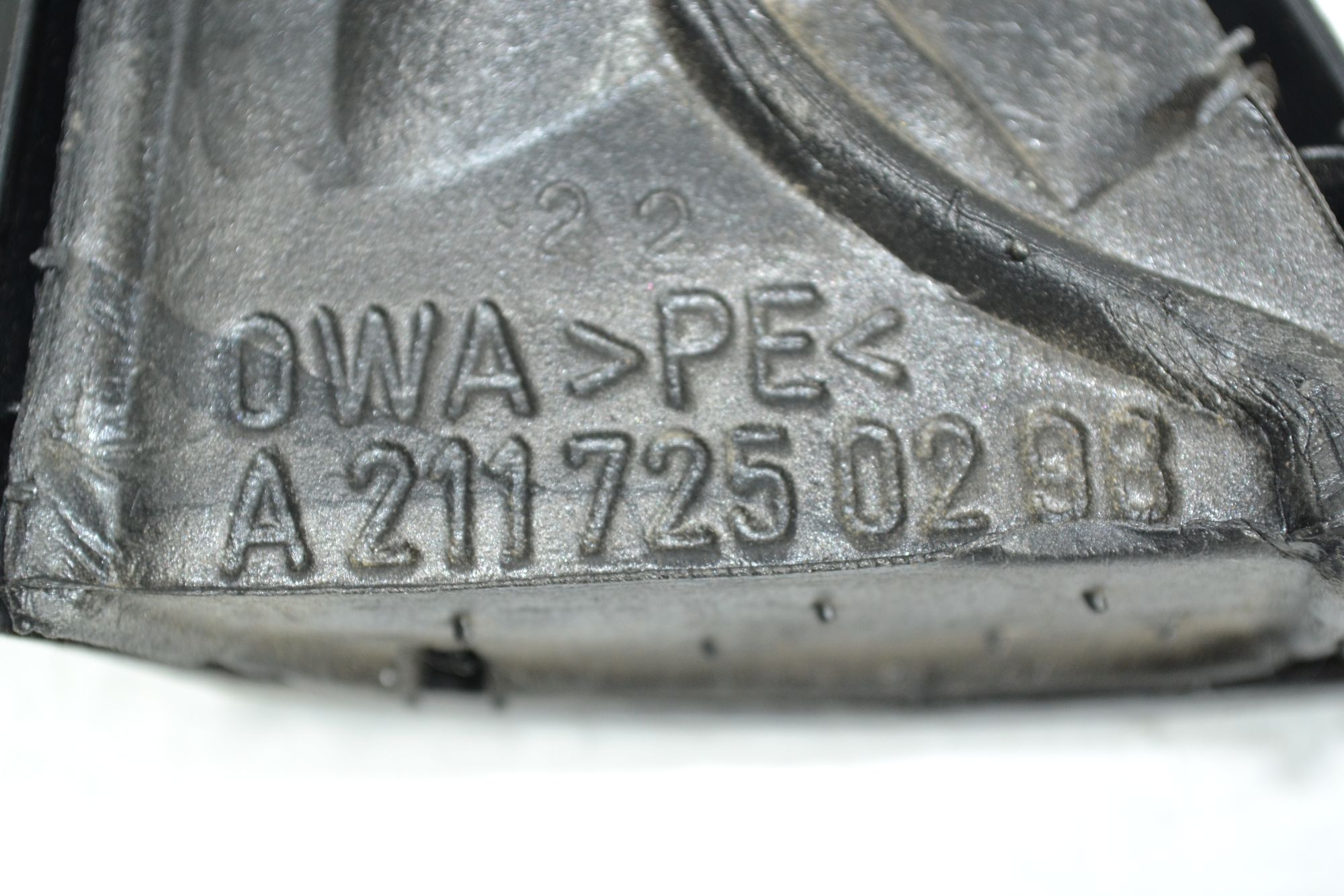 https://ycs.partsauto.market/partsauto-images/thmbs/userImages/b7628e092085f1f91467af1afb6e7630/part/546fbf91-7752-4417-ad26-dd15fb066198_1779885800554.jpg