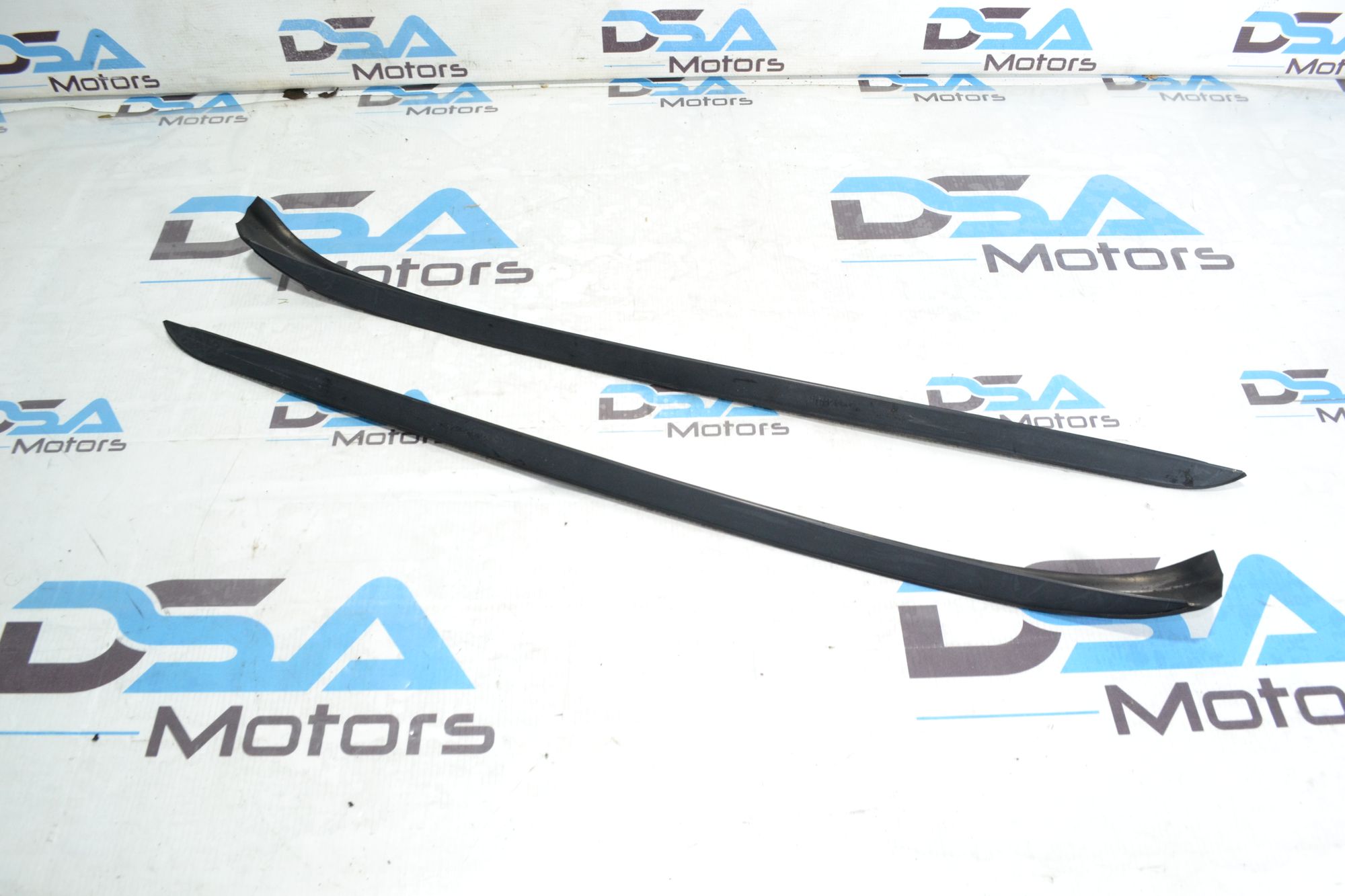 https://ycs.partsauto.market/partsauto-images/thmbs/userImages/b7628e092085f1f91467af1afb6e7630/part/54761d4c-8d06-4f0a-9a31-06e460f1be5f_1780312463257.jpg