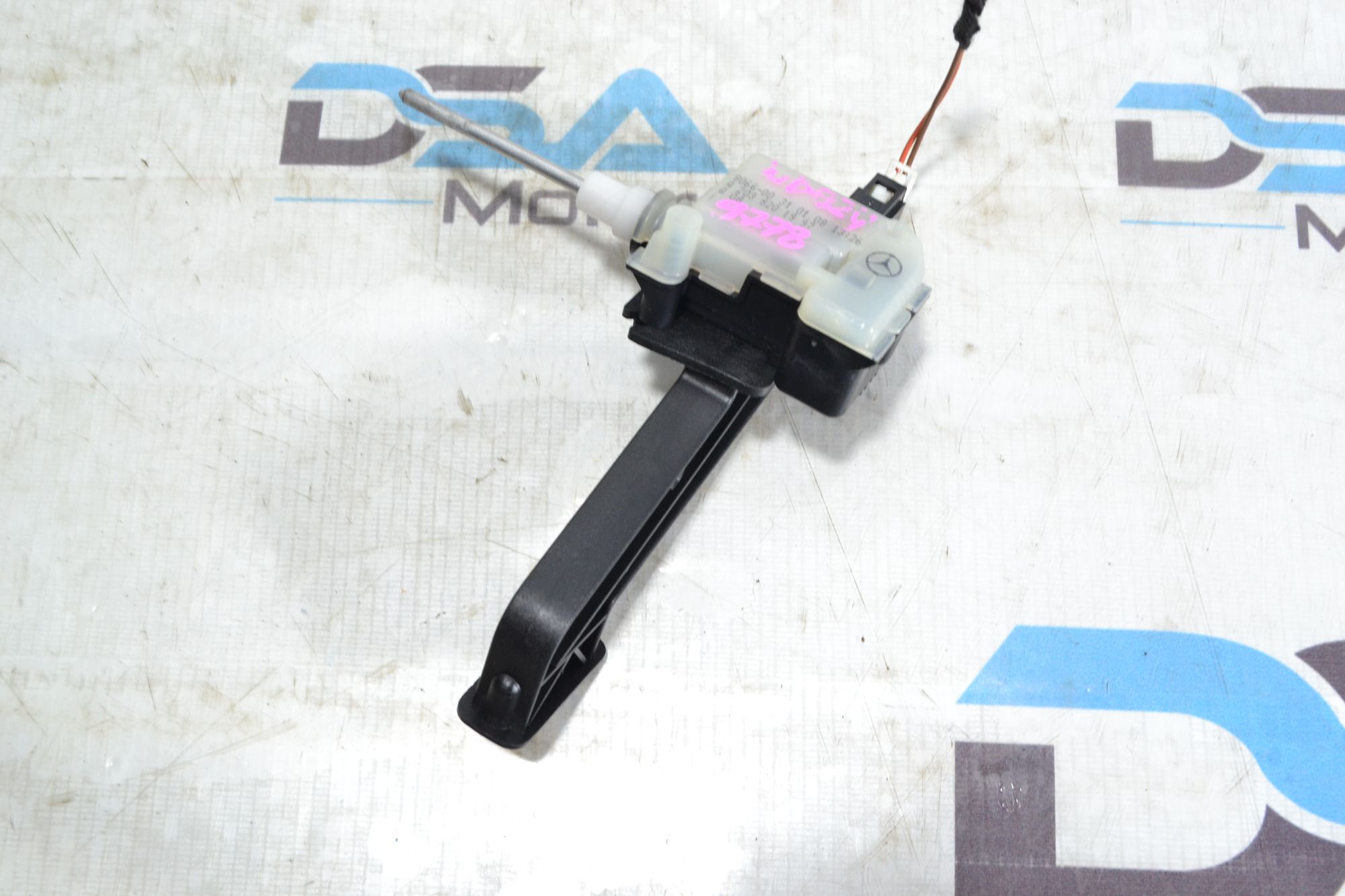 https://ycs.partsauto.market/partsauto-images/thmbs/userImages/b7628e092085f1f91467af1afb6e7630/part/54b4fccf-fa5d-459d-a402-ea9804750e18_1781591589885.jpg