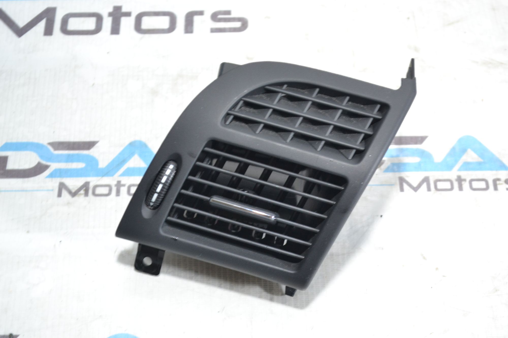 https://ycs.partsauto.market/partsauto-images/thmbs/userImages/b7628e092085f1f91467af1afb6e7630/part/54bf7824-7493-43d9-bf6a-6752c477d018_1780576262108.jpg