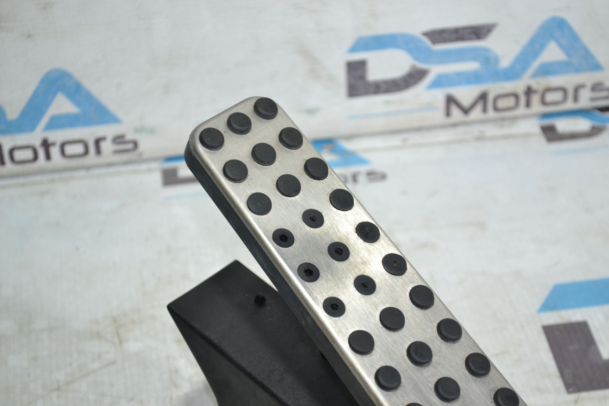 https://ycs.partsauto.market/partsauto-images/thmbs/userImages/b7628e092085f1f91467af1afb6e7630/part/554c0281-6d4b-42a6-a62a-af94db860442_1783602293963.jpg
