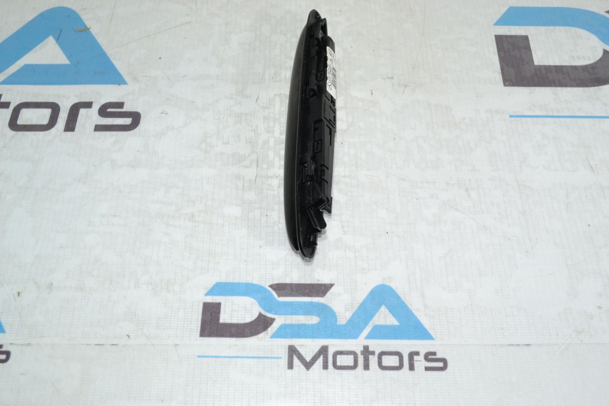 https://ycs.partsauto.market/partsauto-images/thmbs/userImages/b7628e092085f1f91467af1afb6e7630/part/557ef2de-47a3-41a4-8209-e2b421615501_1779342417936.jpg