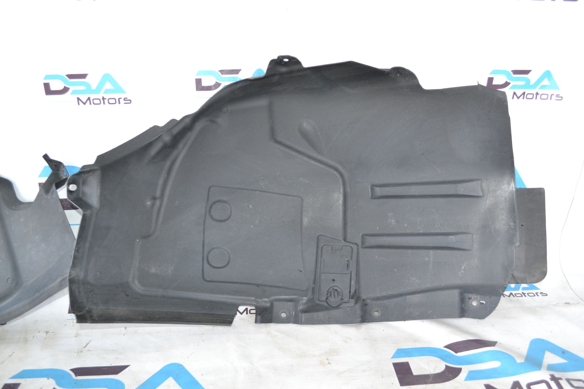 https://ycs.partsauto.market/partsauto-images/thmbs/userImages/b7628e092085f1f91467af1afb6e7630/part/55beefb9-b0b6-409a-bf11-69c6218fecf3_1784894984192.jpg