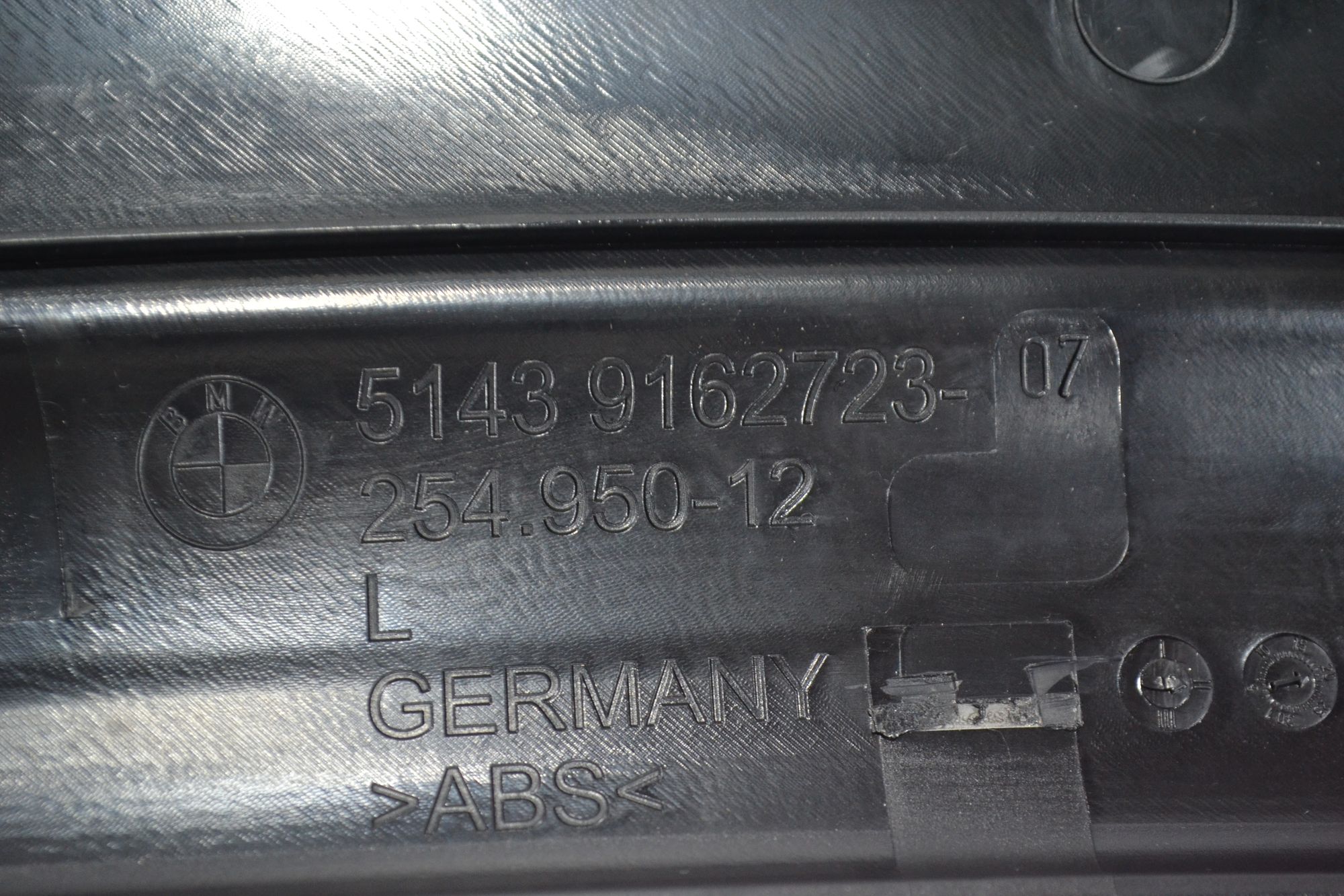 https://ycs.partsauto.market/partsauto-images/thmbs/userImages/b7628e092085f1f91467af1afb6e7630/part/5606d0d0-6070-4ea0-afaa-8b75f6f72e9b_1781248952140.jpg