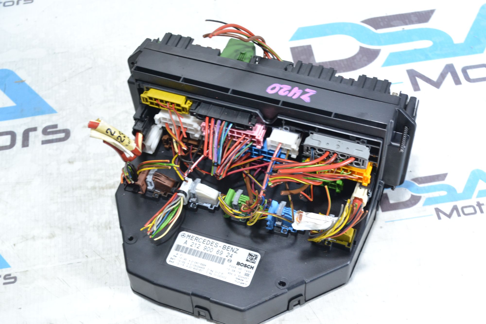 https://ycs.partsauto.market/partsauto-images/thmbs/userImages/b7628e092085f1f91467af1afb6e7630/part/563e1030-bfc8-4f4e-b2ee-bc4f4c3c97de_1780557040698.jpg