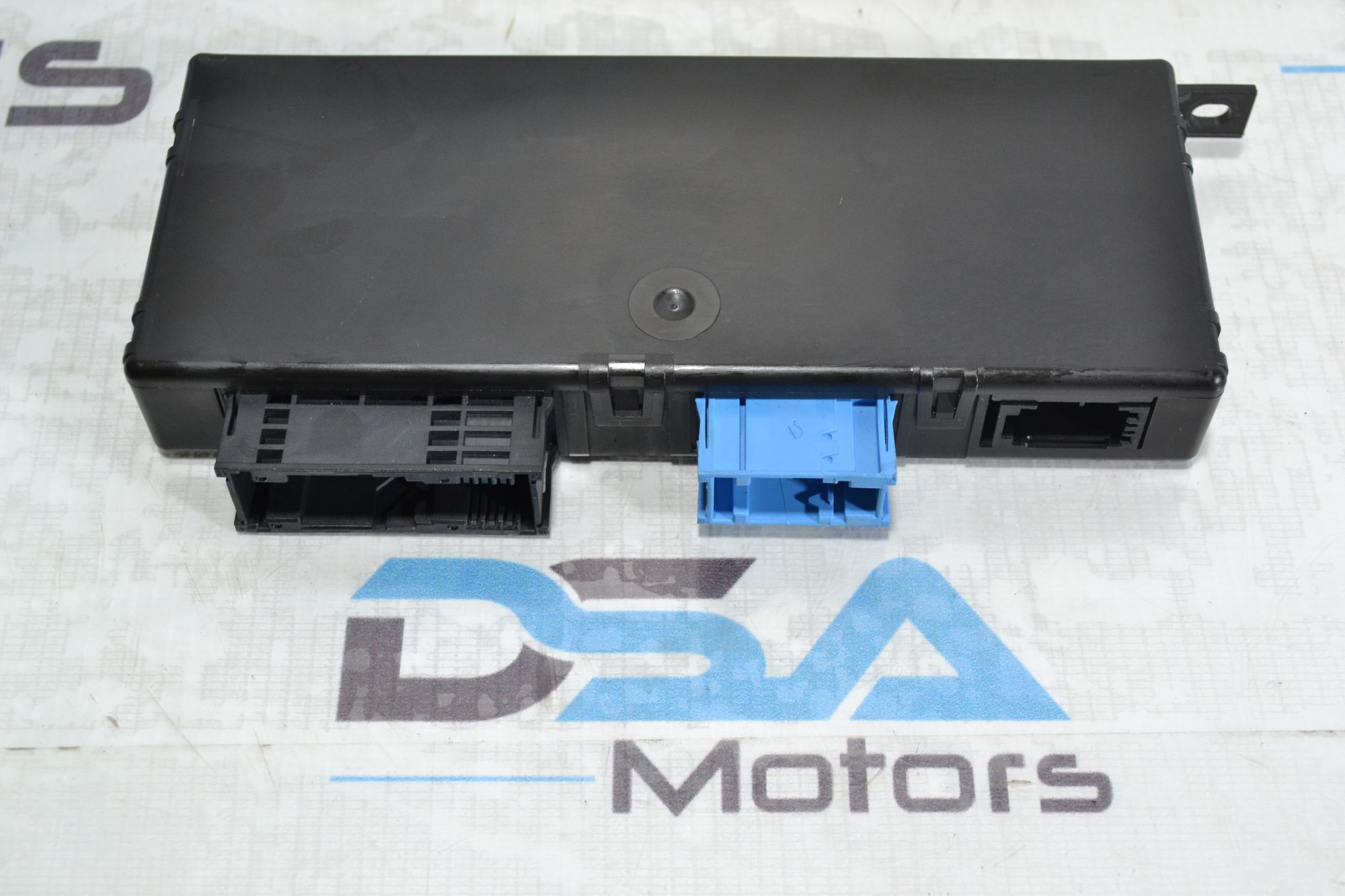 https://ycs.partsauto.market/partsauto-images/thmbs/userImages/b7628e092085f1f91467af1afb6e7630/part/56531f28-8cf3-4cee-9a47-c7ba7b87d869_1779341780920.jpg