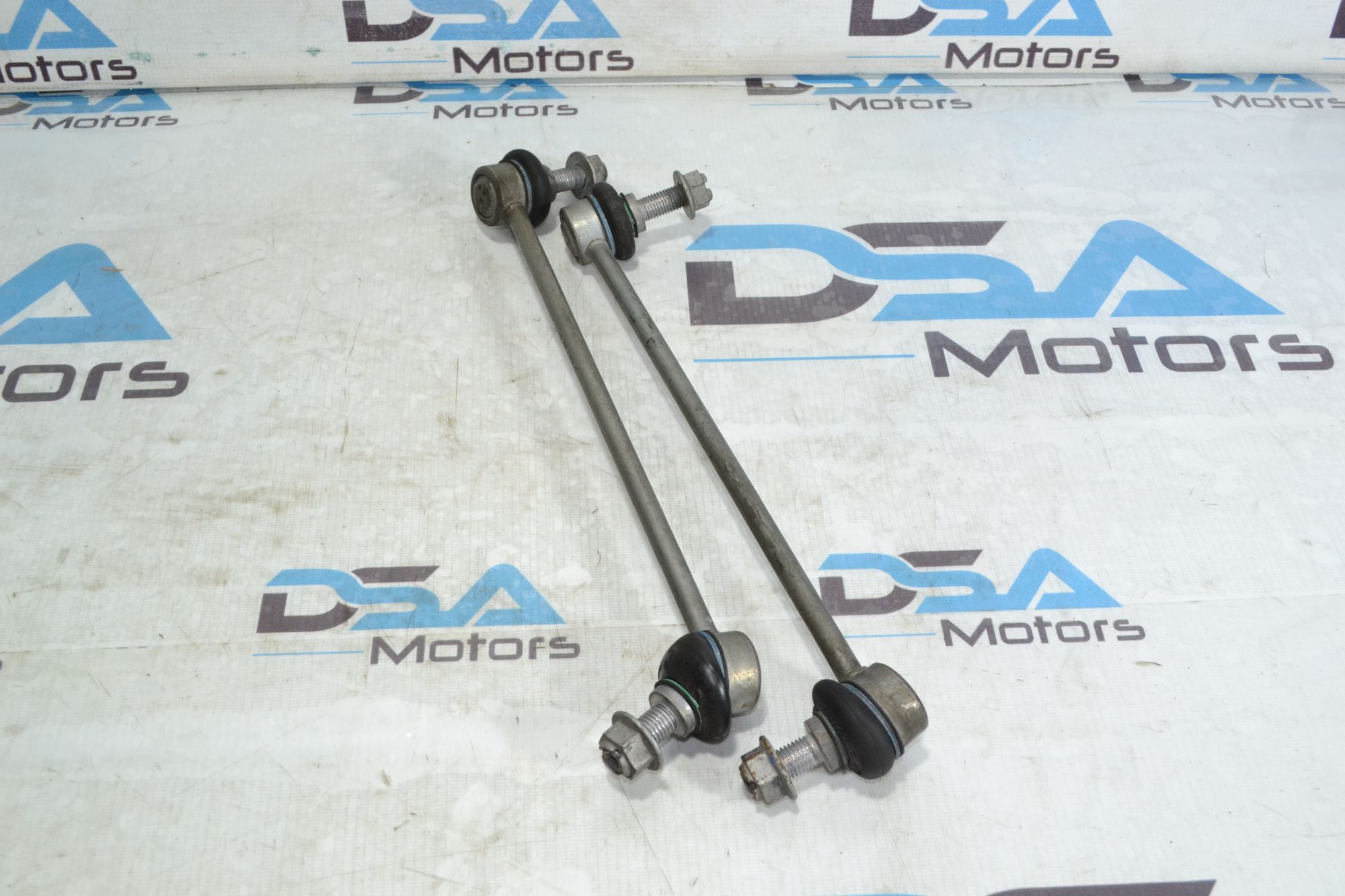 https://ycs.partsauto.market/partsauto-images/thmbs/userImages/b7628e092085f1f91467af1afb6e7630/part/568dc0f2-c894-48d0-a3d1-f8109ad41f8d_1781272709084.jpg