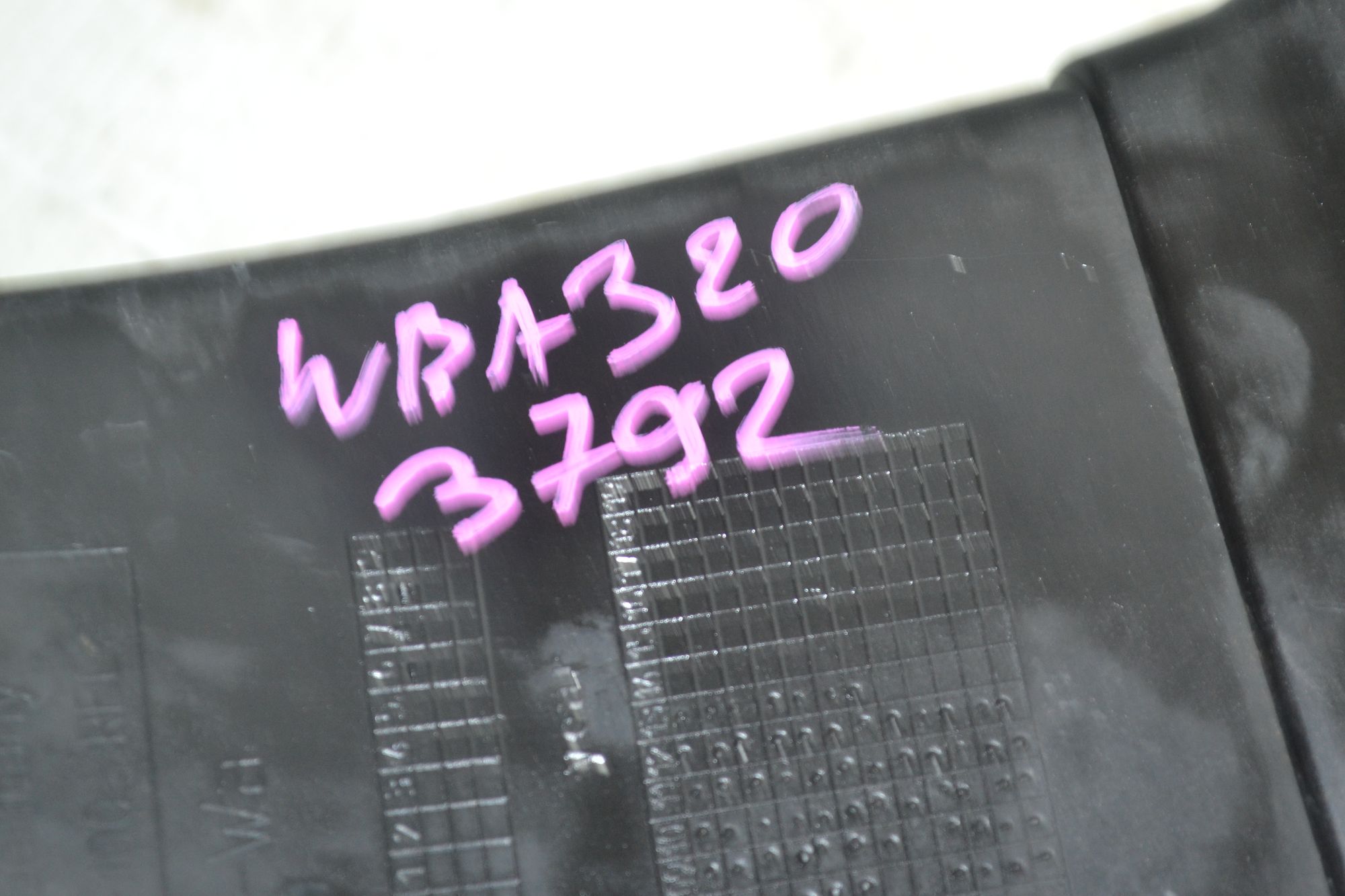 https://ycs.partsauto.market/partsauto-images/thmbs/userImages/b7628e092085f1f91467af1afb6e7630/part/570d5d3e-8956-4541-934a-0935a22786c7_1781094261418.jpg