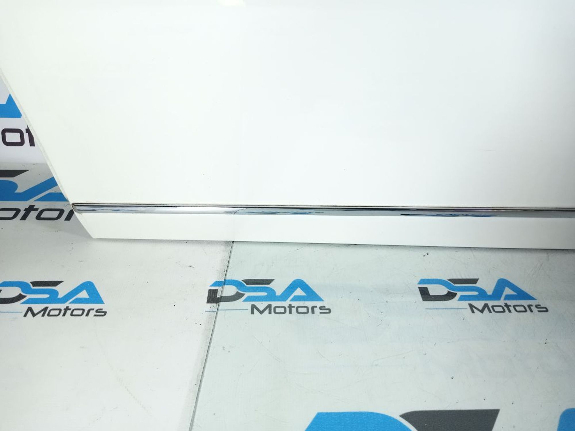 https://ycs.partsauto.market/partsauto-images/thmbs/userImages/b7628e092085f1f91467af1afb6e7630/part/573bbcd9-af5d-439c-acff-f34de52ce6b6_1741333459240.jpg