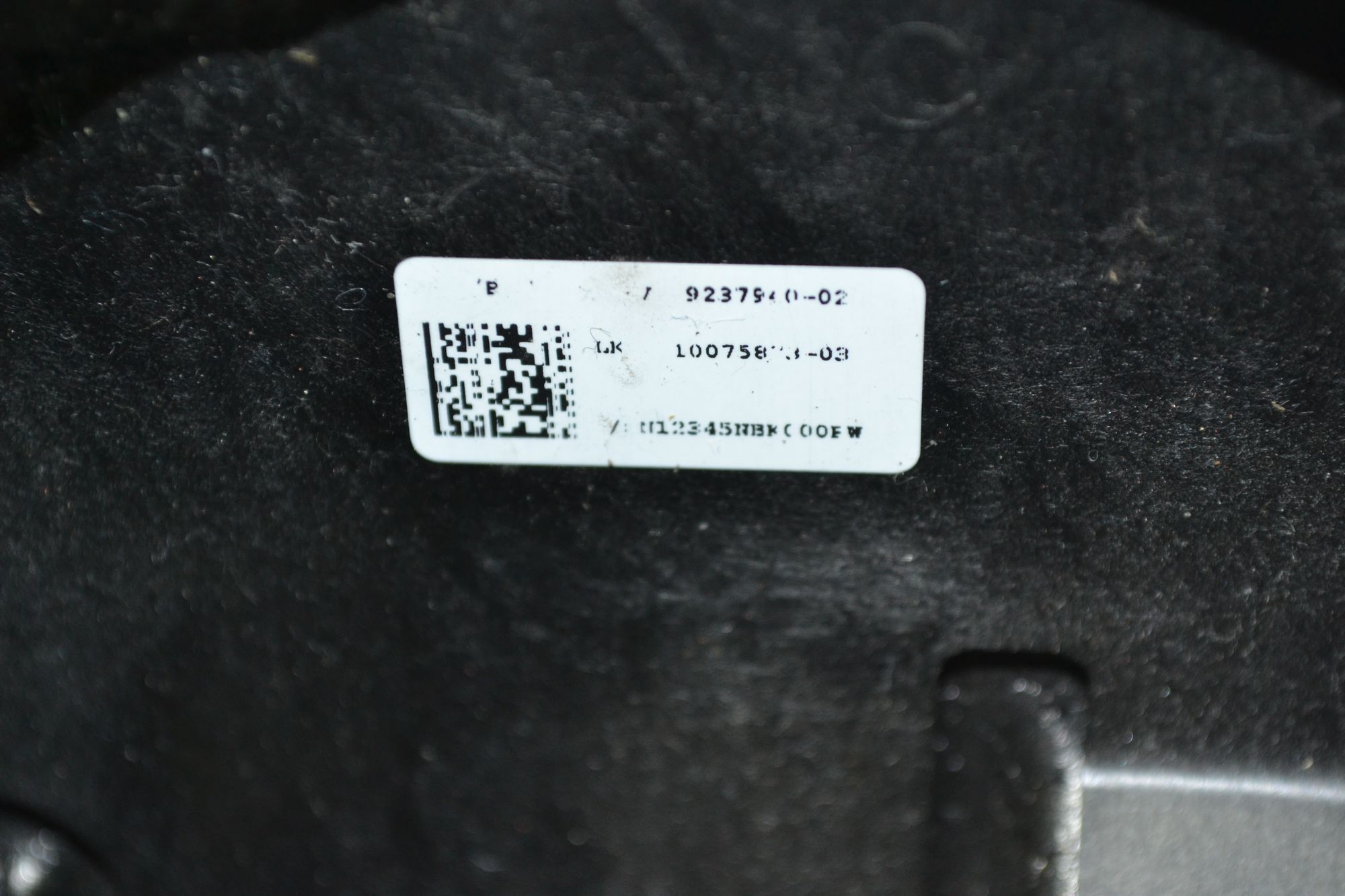 https://ycs.partsauto.market/partsauto-images/thmbs/userImages/b7628e092085f1f91467af1afb6e7630/part/573c3317-d5fd-4890-b318-834dd20fc908_1779353647618.jpg