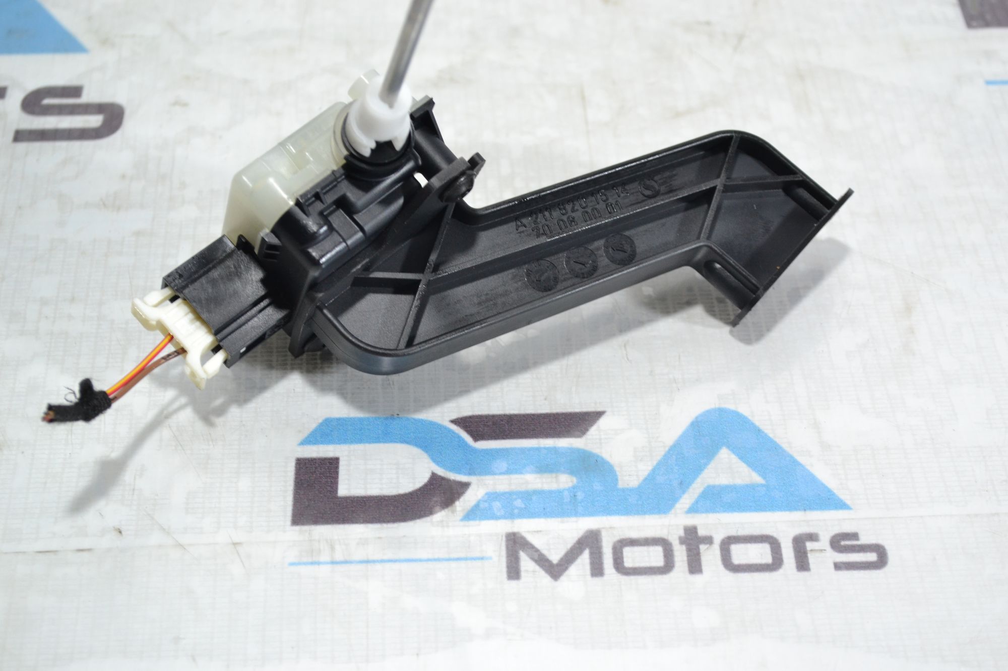 https://ycs.partsauto.market/partsauto-images/thmbs/userImages/b7628e092085f1f91467af1afb6e7630/part/57a30df1-e9f6-460c-9710-8701bc2091e0_1779715433506.jpg