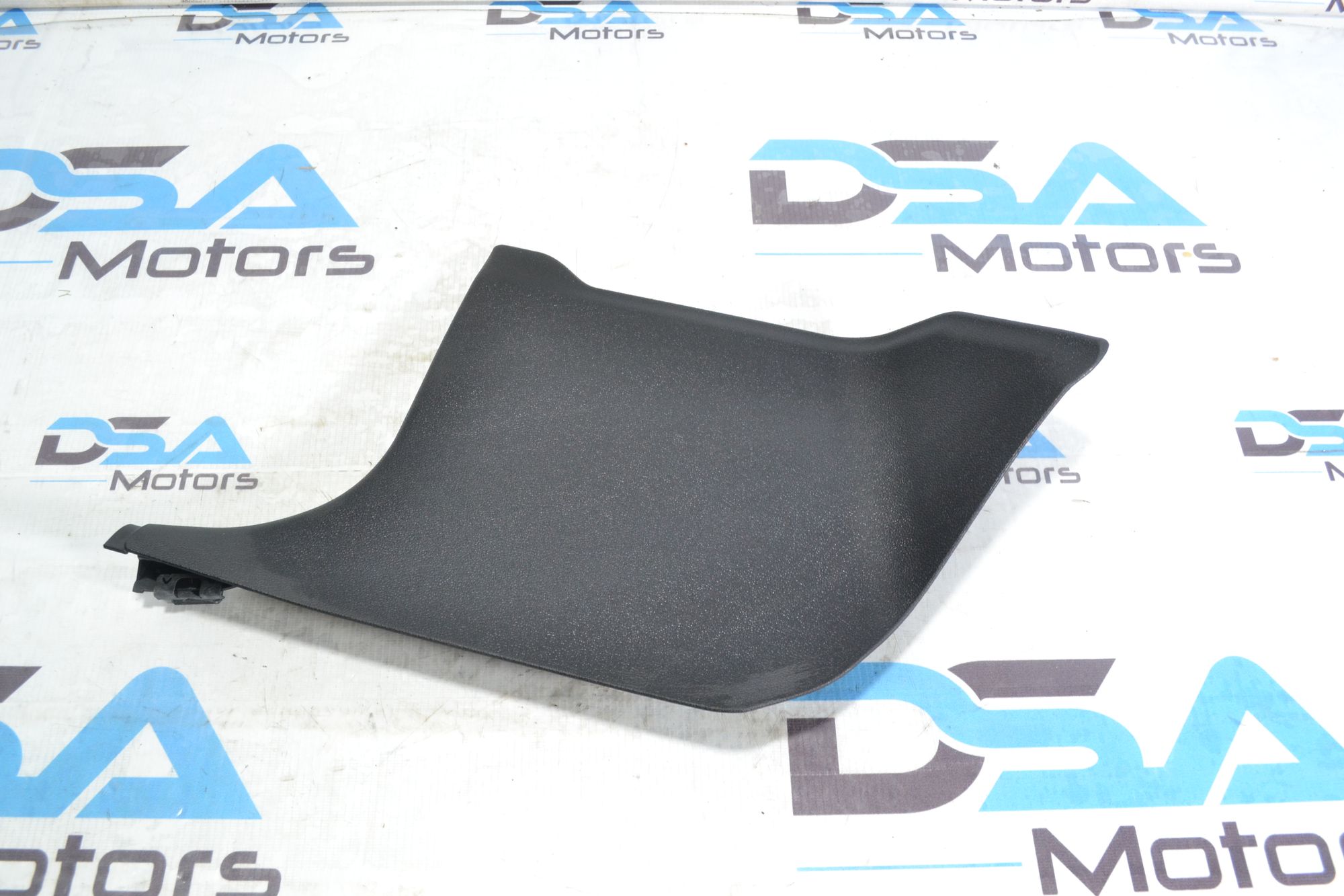 https://ycs.partsauto.market/partsauto-images/thmbs/userImages/b7628e092085f1f91467af1afb6e7630/part/57ffa6d5-7dd0-4432-8814-449f61a14d7c_1781089095203.jpg