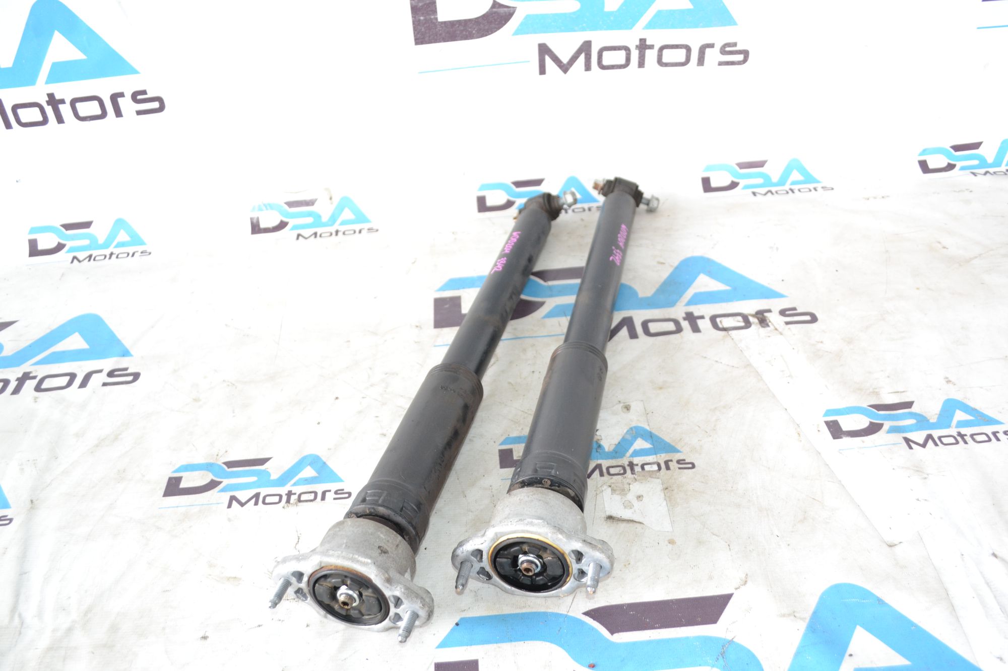 https://ycs.partsauto.market/partsauto-images/thmbs/userImages/b7628e092085f1f91467af1afb6e7630/part/5825ba7d-c292-4ba9-b99d-c05a0aff8302_1785147410321.jpg