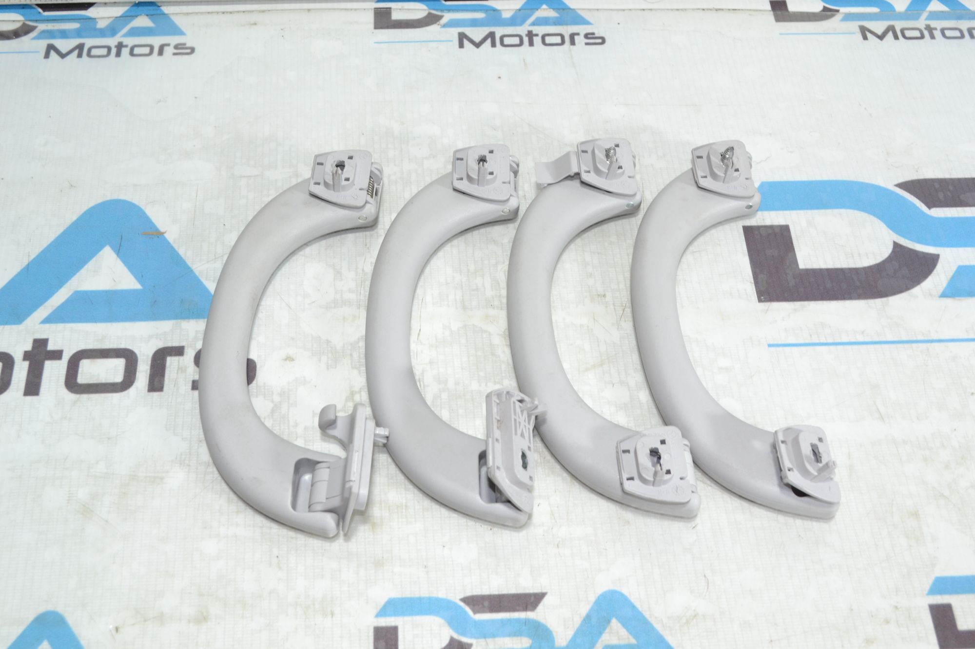 https://ycs.partsauto.market/partsauto-images/thmbs/userImages/b7628e092085f1f91467af1afb6e7630/part/584cc02f-6805-4ecc-80ea-a591f6561f34_1780665835875.jpg